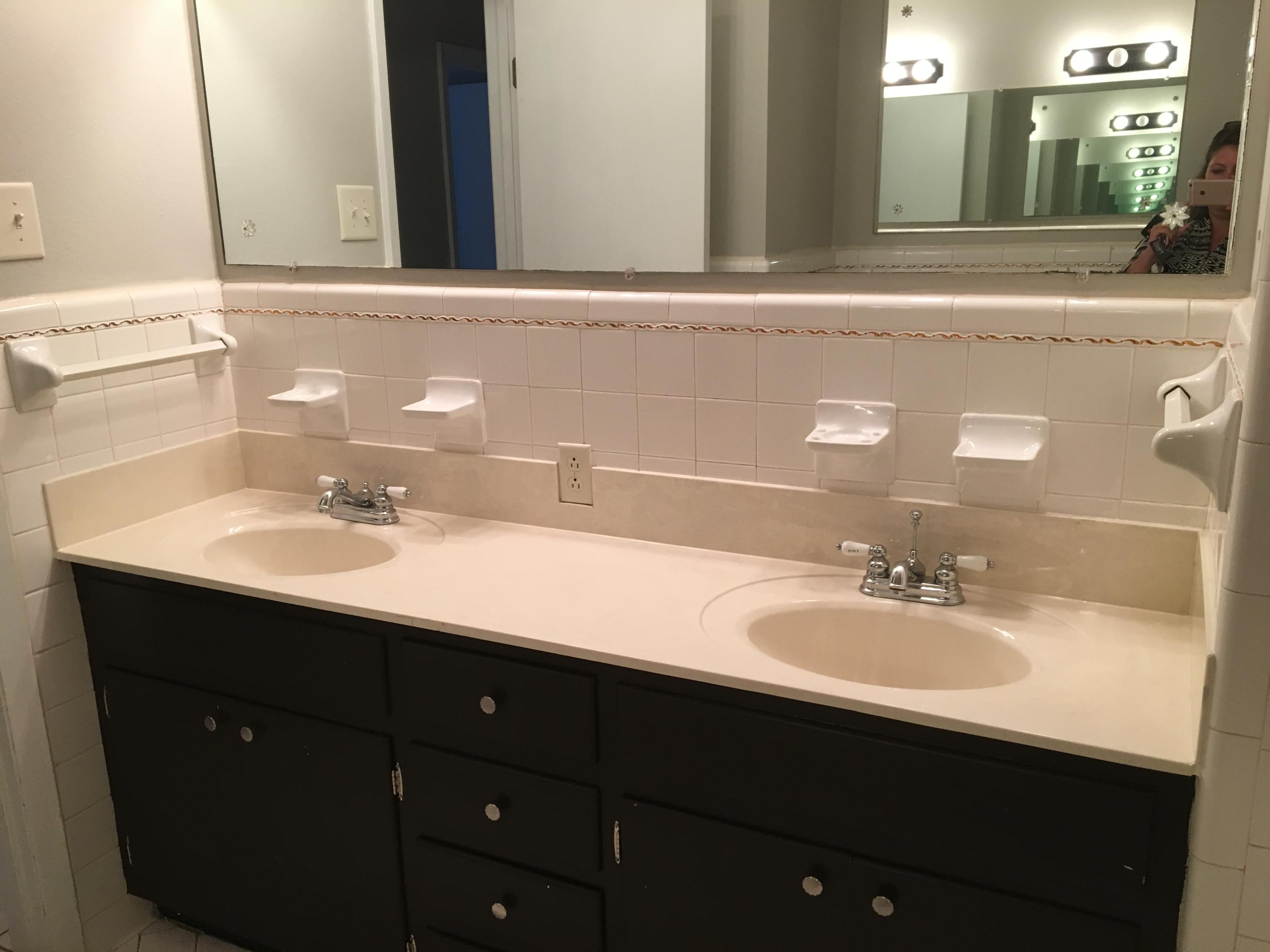 KENWOOD 1ST ADDN - Residential Lease