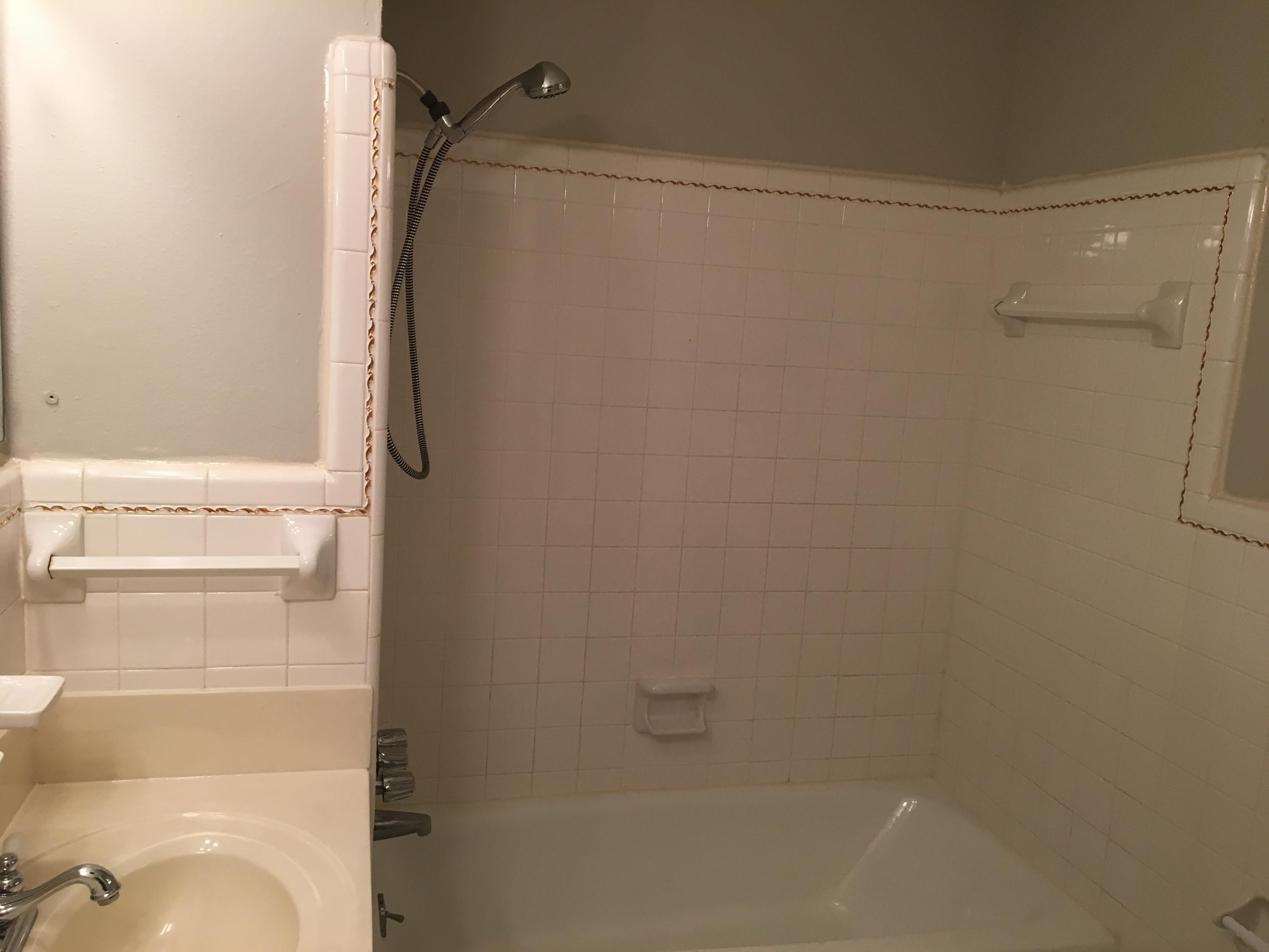 KENWOOD 1ST ADDN - Residential Lease