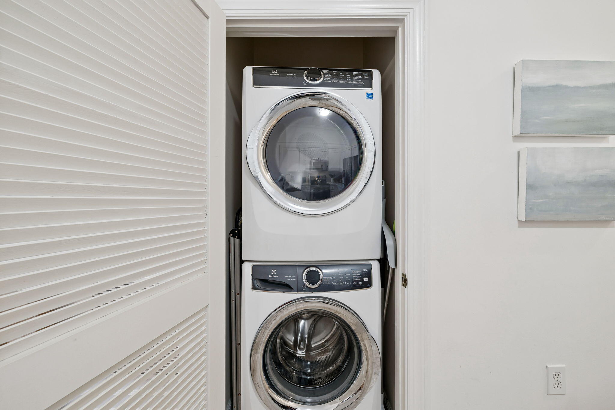 VILLAGE OF SOUTH WALTON BEACH THE - Residential