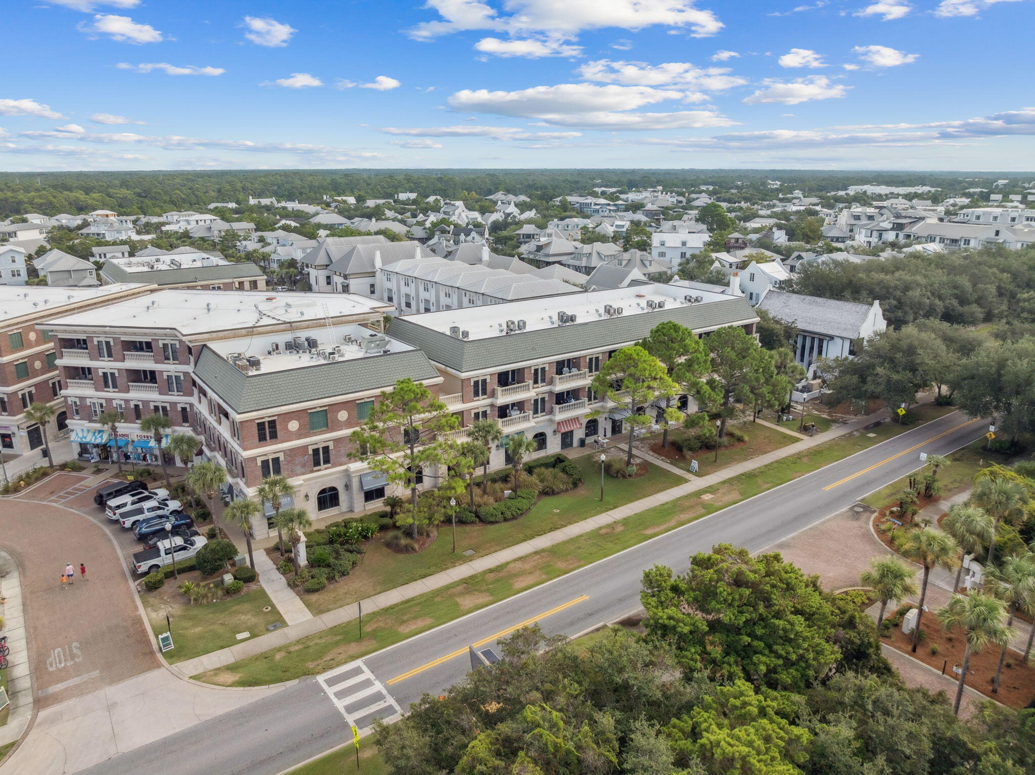 10343 E Co Highway 30A 307