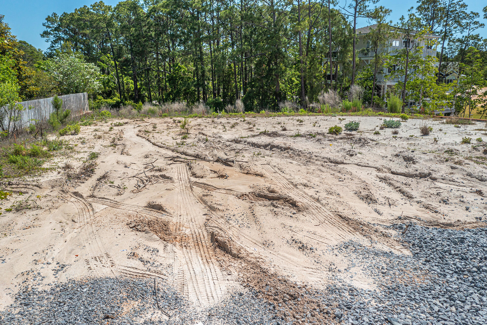 BEACH HIGHLAND 1ST ADD - Land