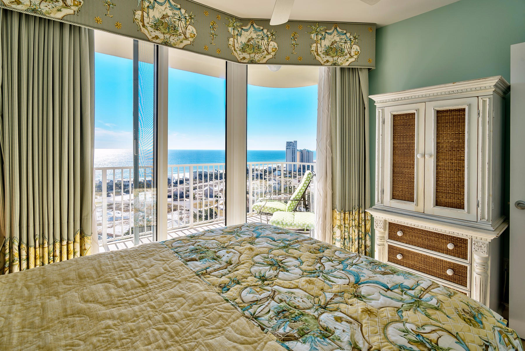 ONE BEACH CLUB DRIVE - Residential