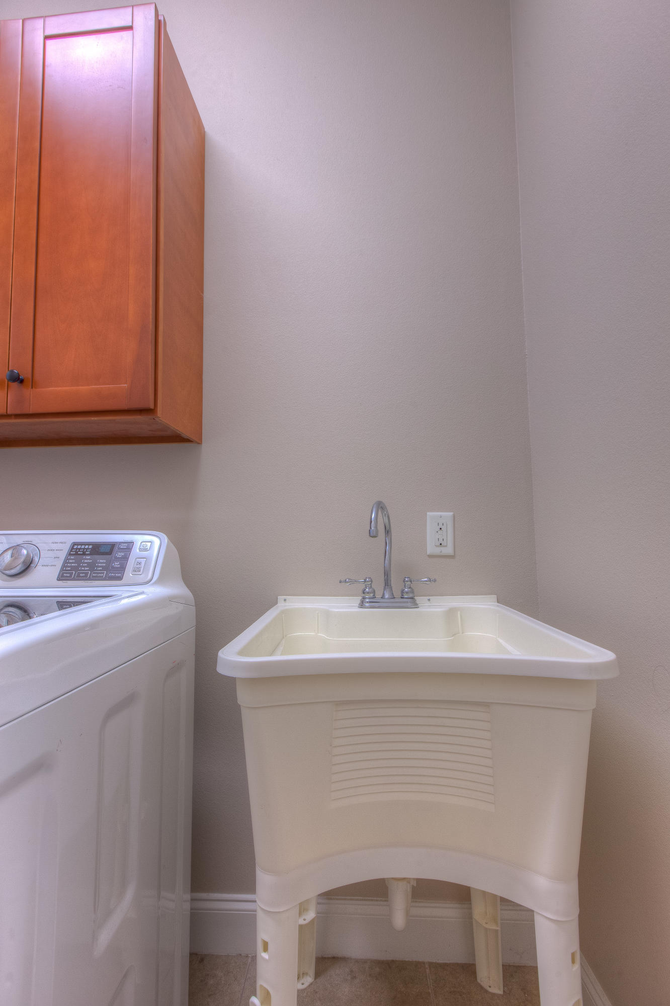 JUNIPER CREEK ESTATES - Residential