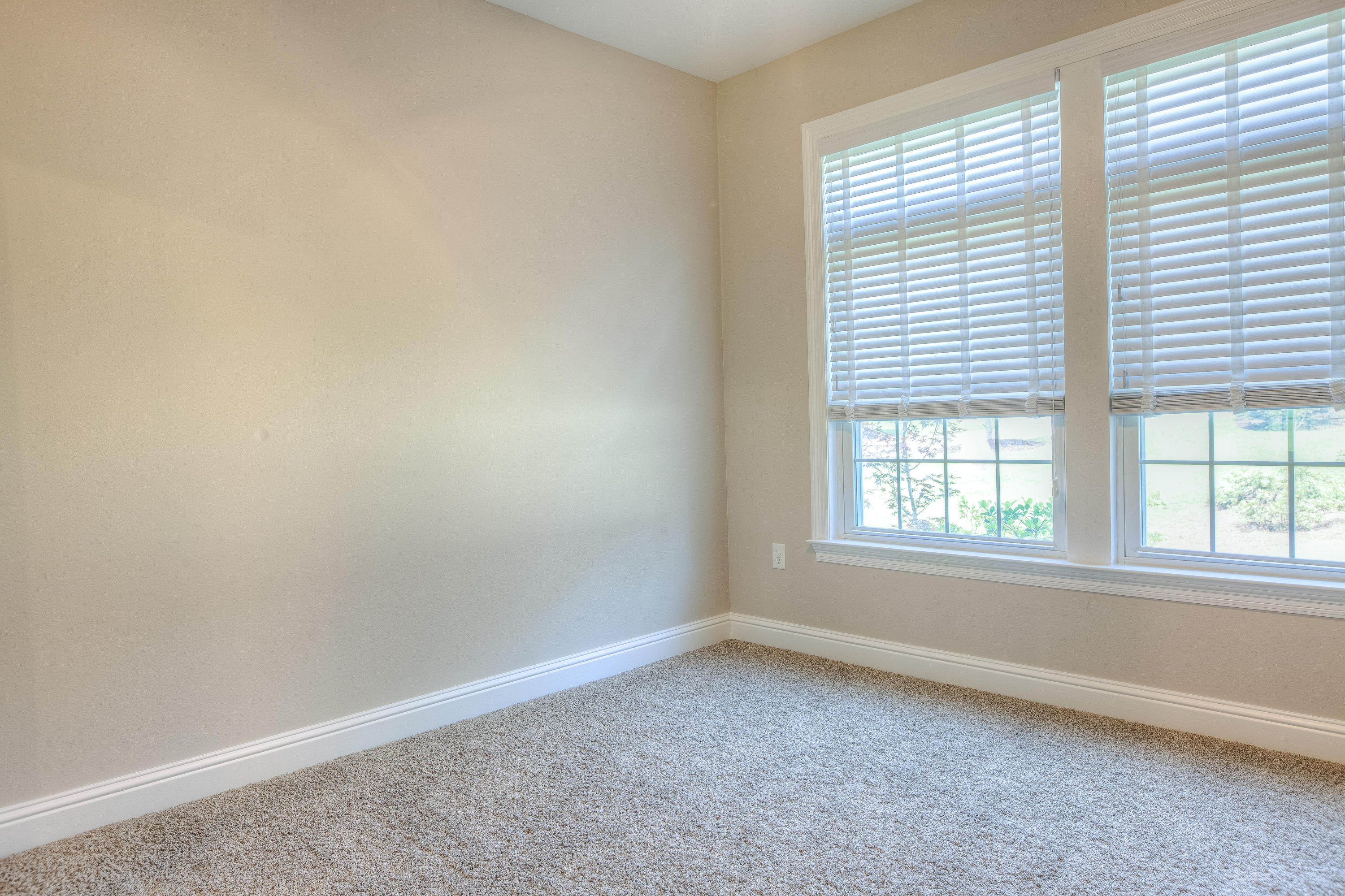 JUNIPER CREEK ESTATES - Residential