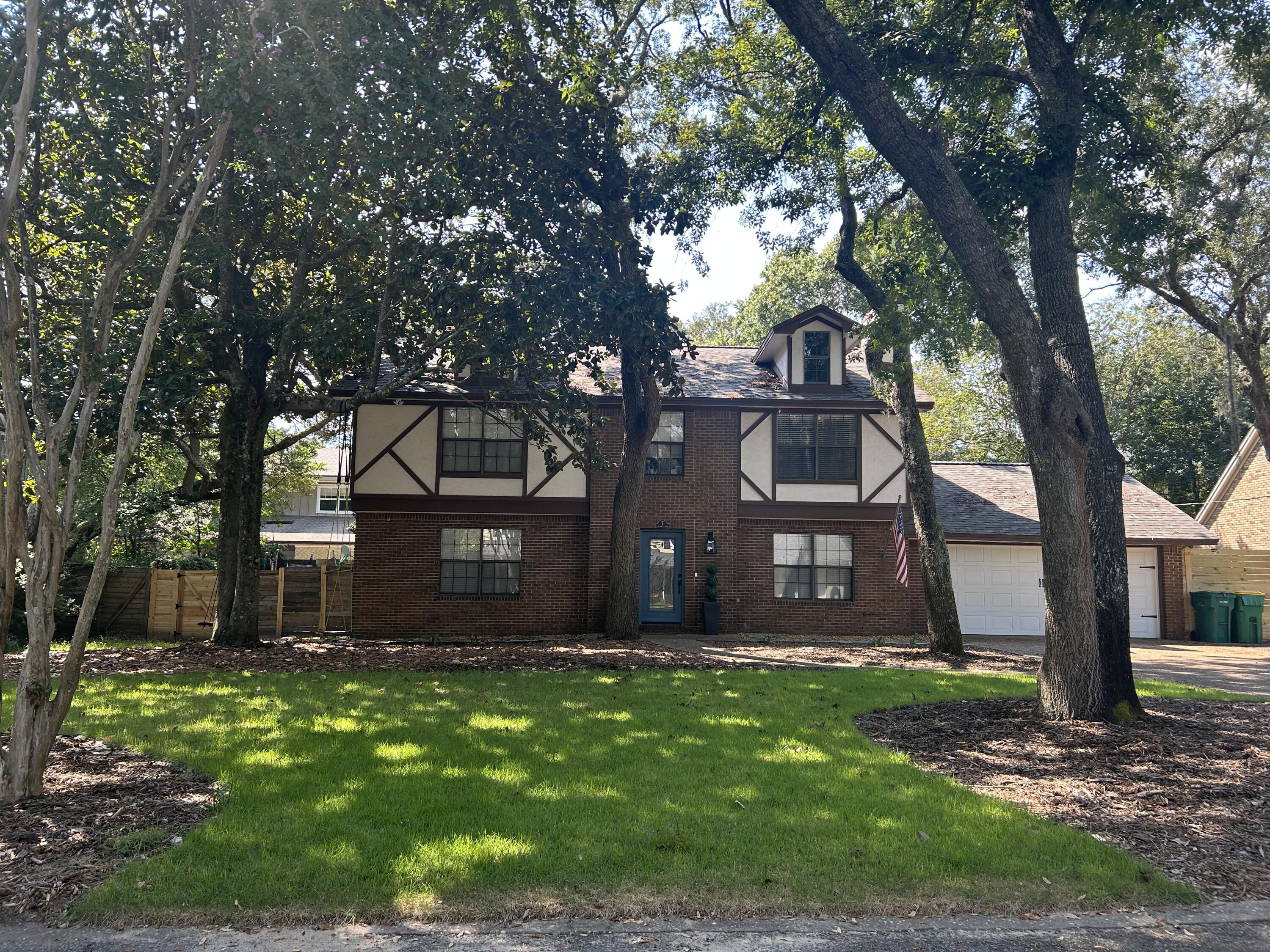 SHADY LANE - Residential Lease