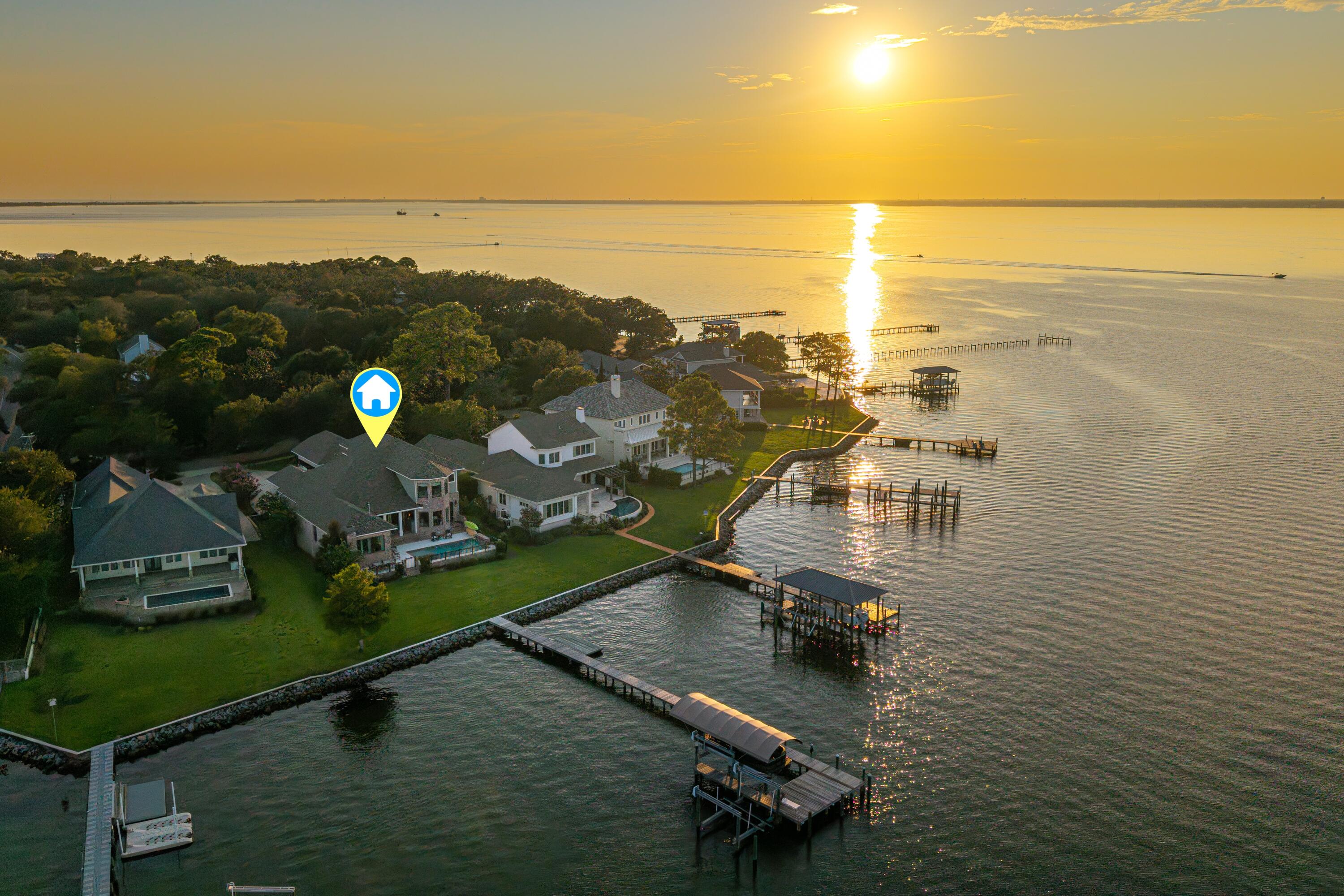 Peacock's Point - Residential