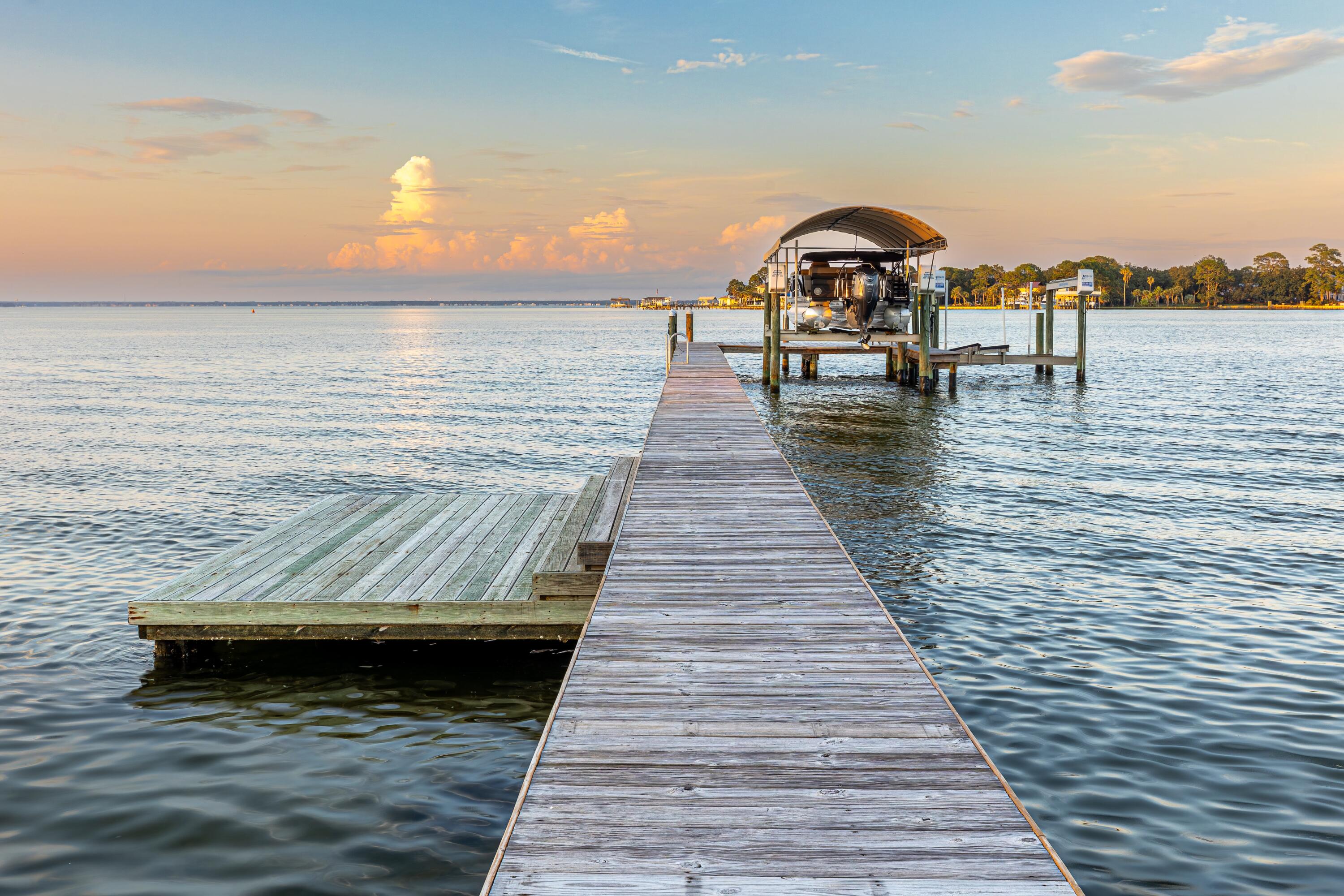 Peacock's Point - Residential