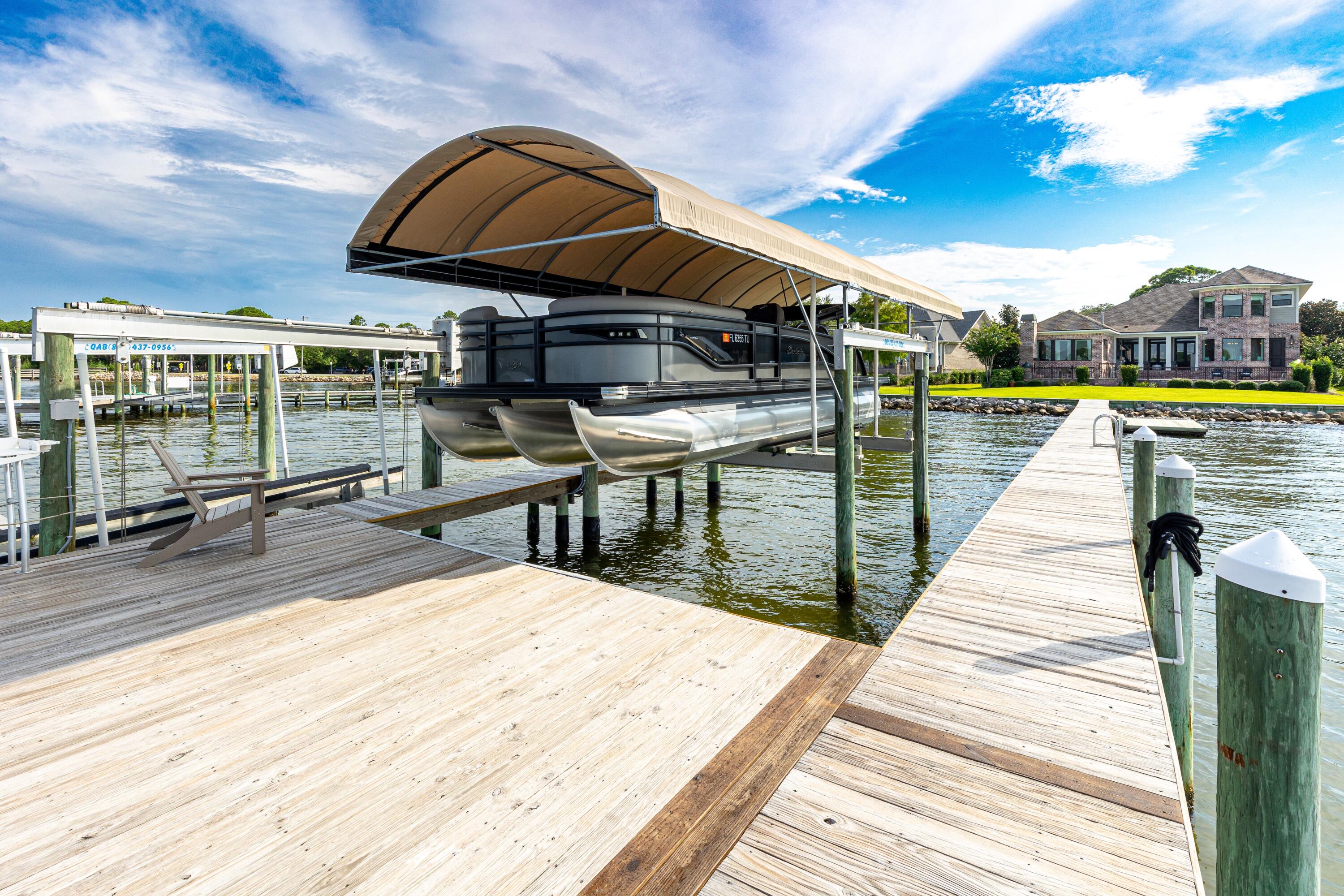Peacock's Point - Residential