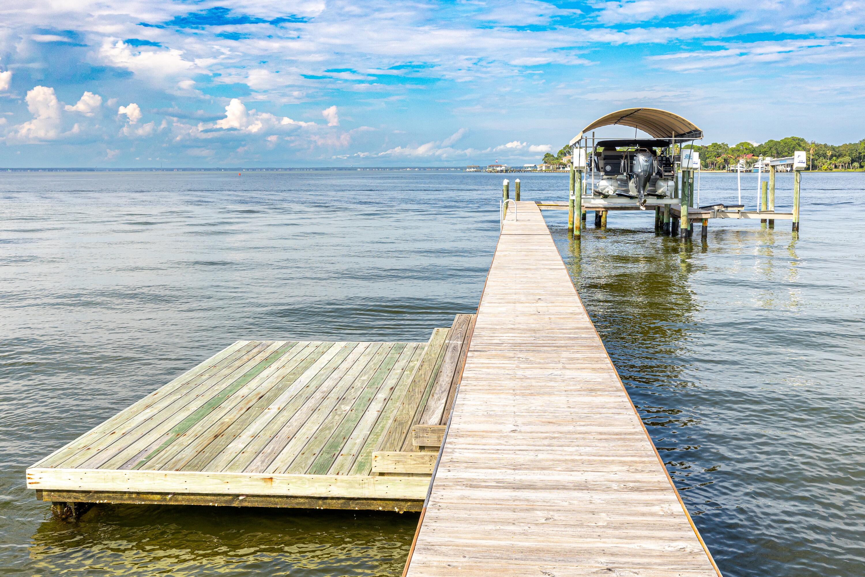 Peacock's Point - Residential