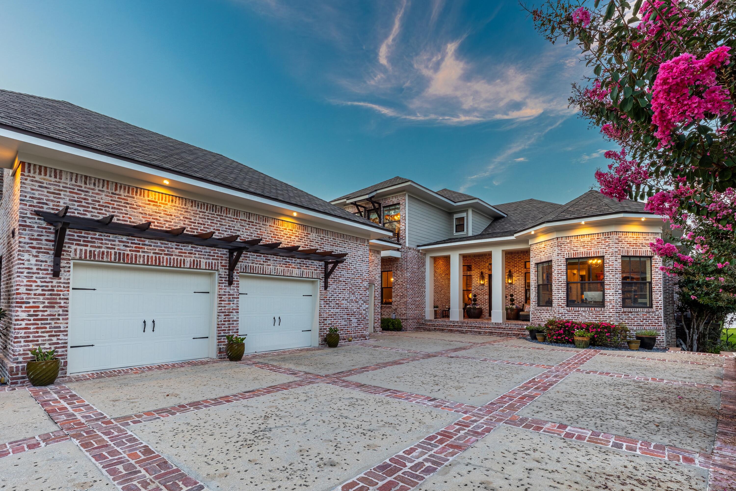 Peacock's Point - Residential