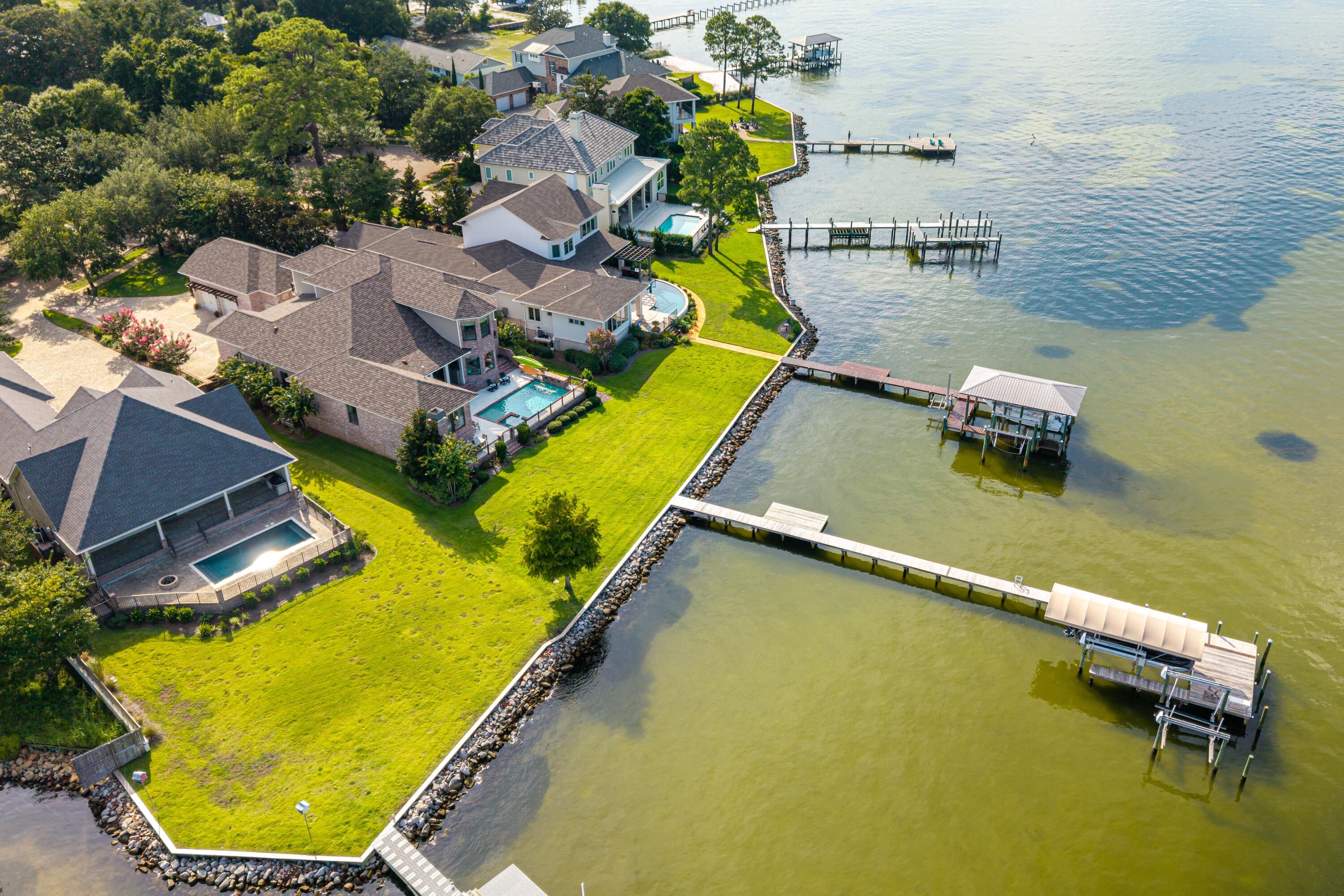 Peacock's Point - Residential