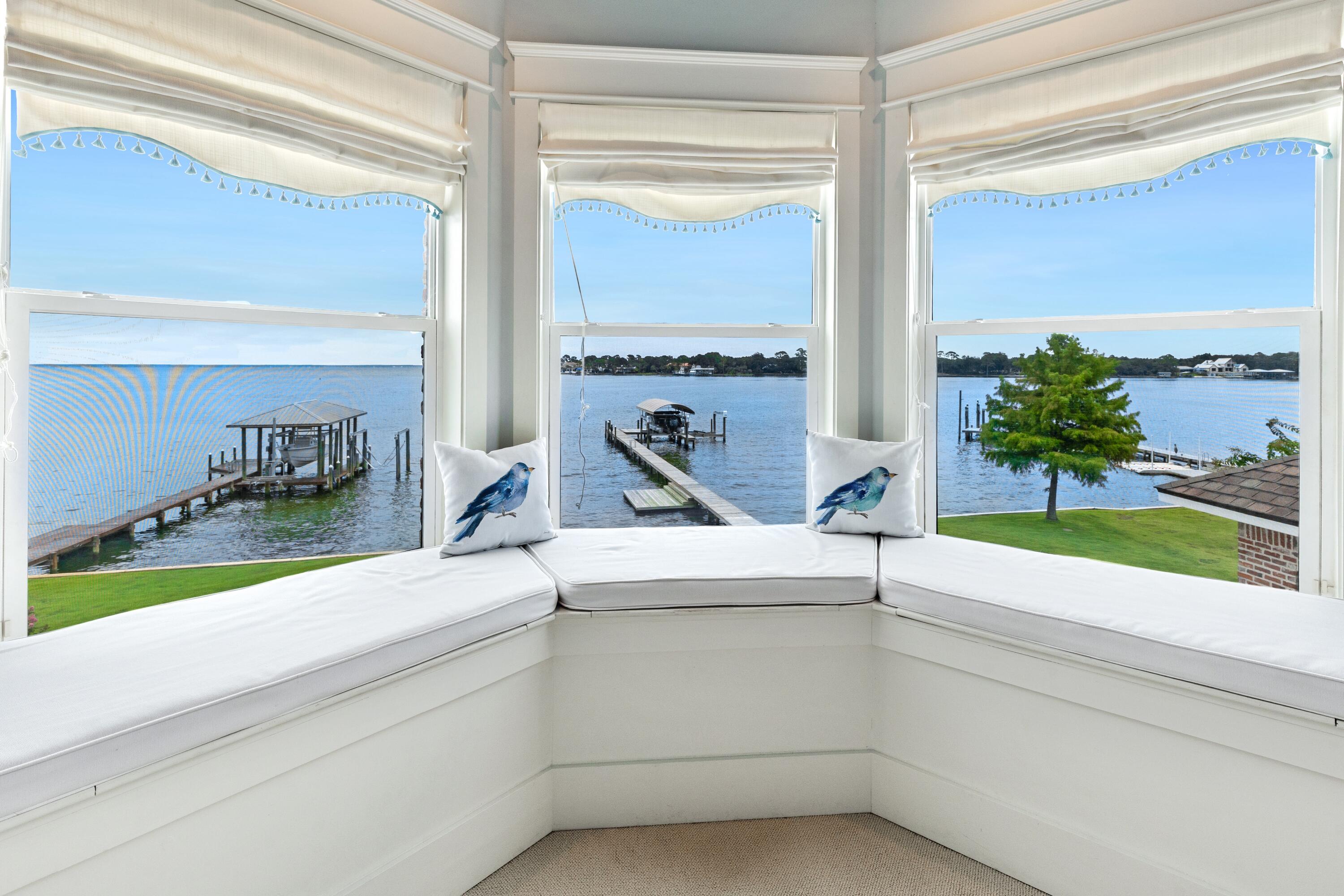 Peacock's Point - Residential