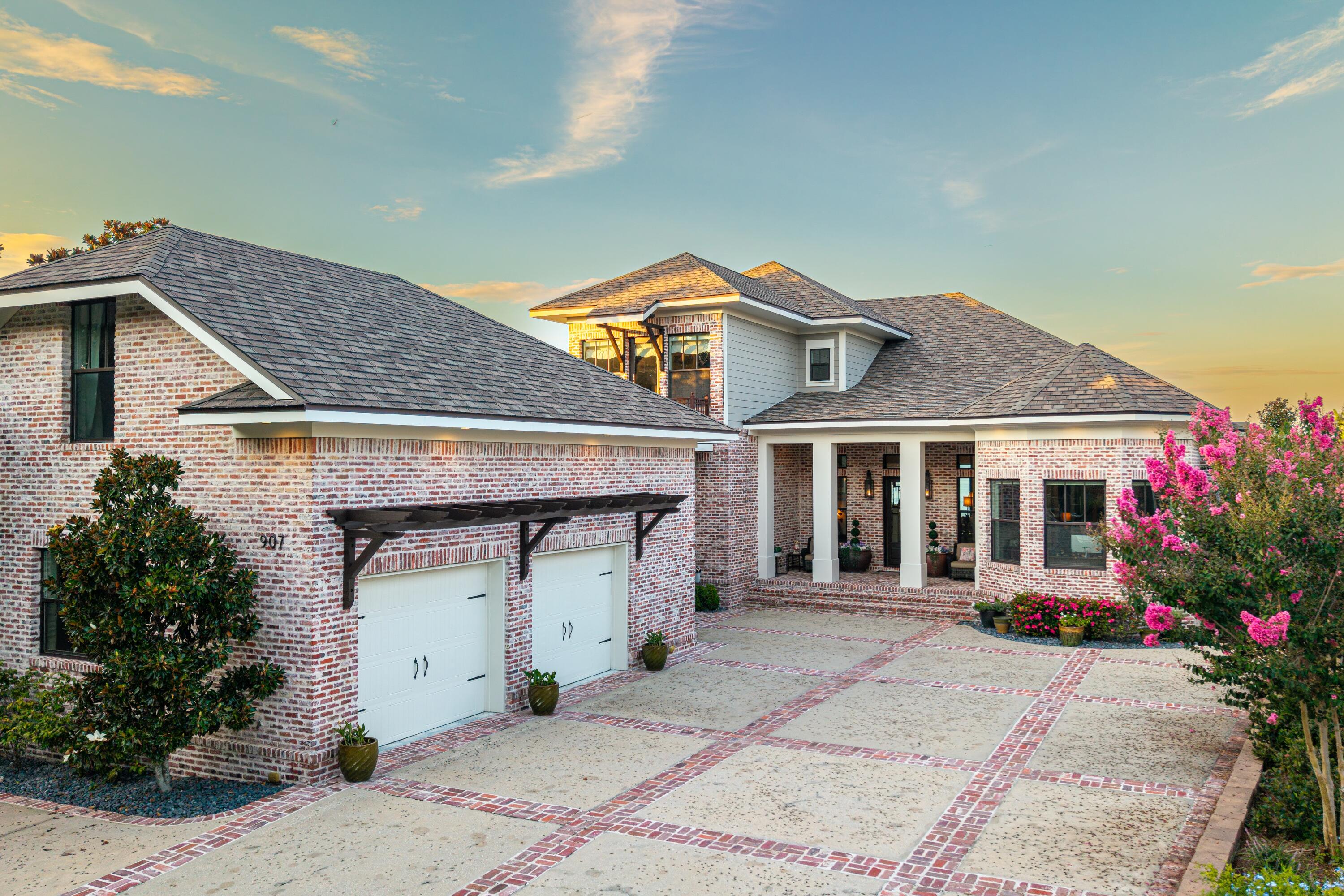 Peacock's Point - Residential