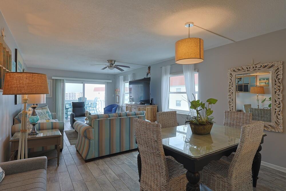 EL MATADOR CONDO - Residential