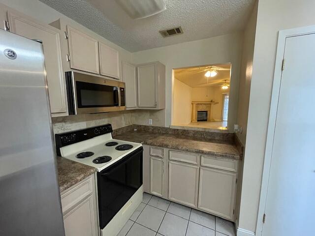 INDIAN OAKS - Residential