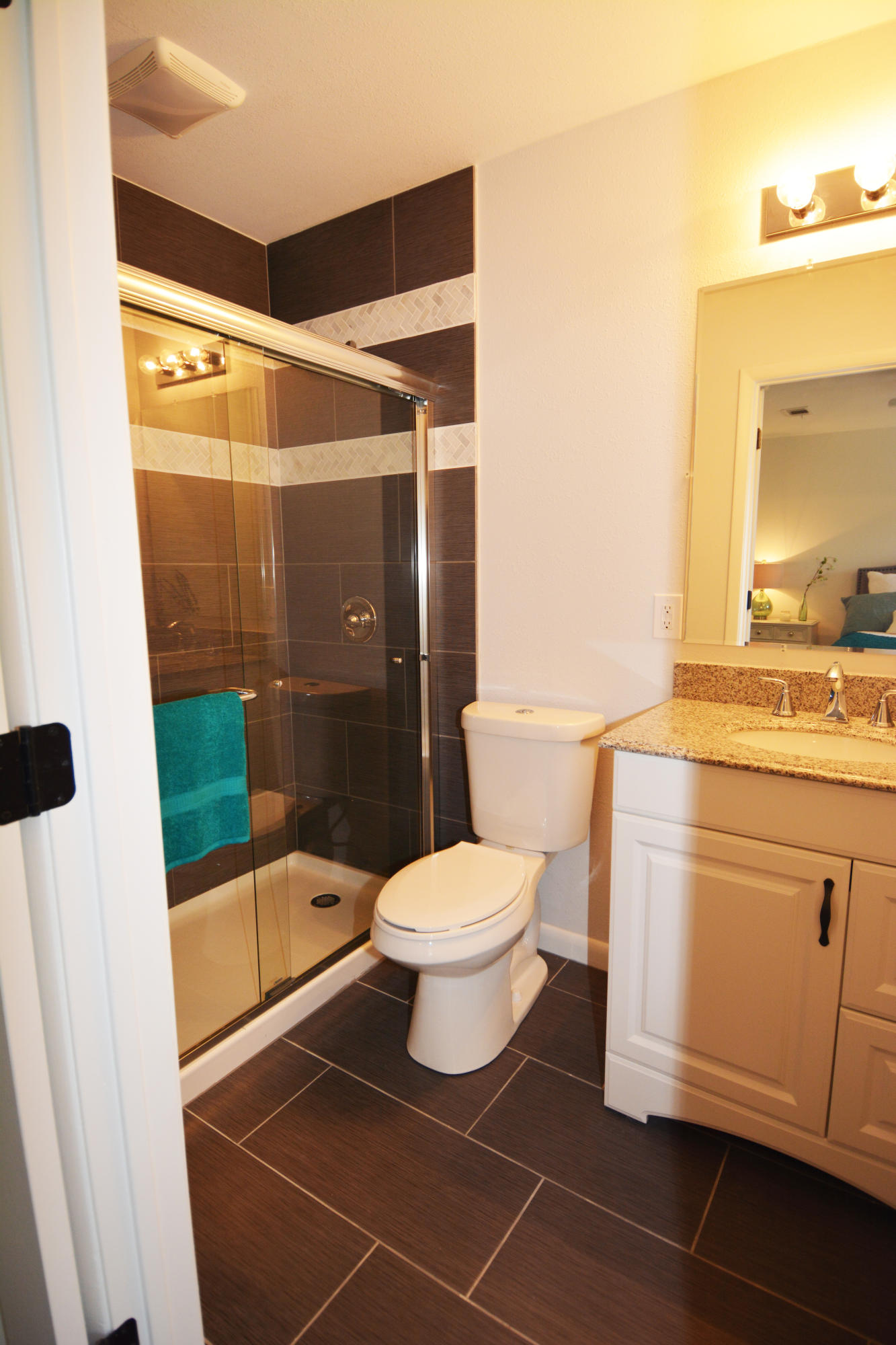 1304 - So of 20 to Valp Blvd - Residential