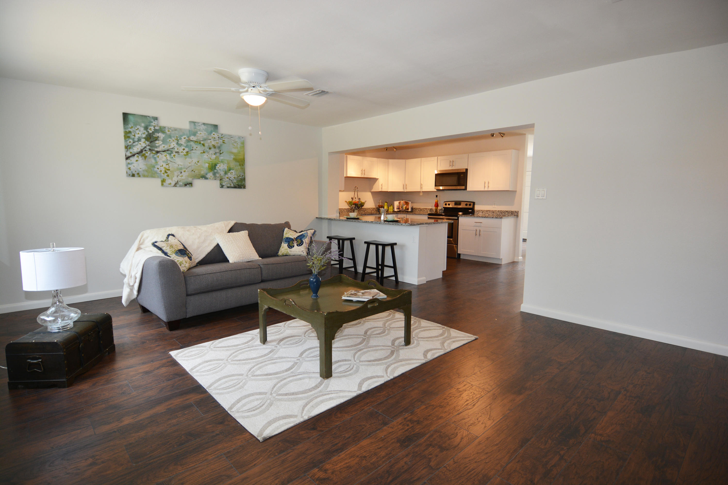 1304 - So of 20 to Valp Blvd - Residential