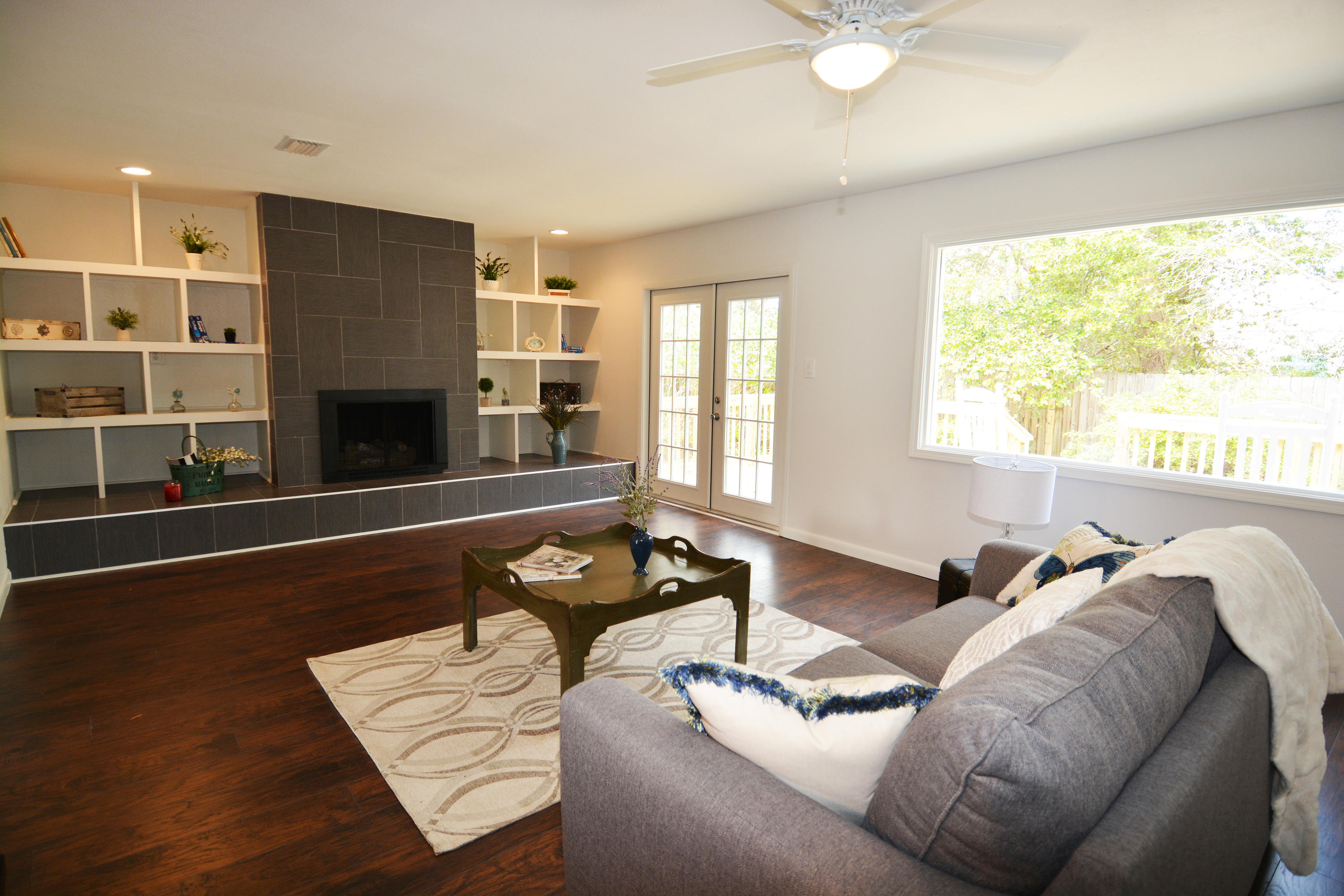 1304 - So of 20 to Valp Blvd - Residential