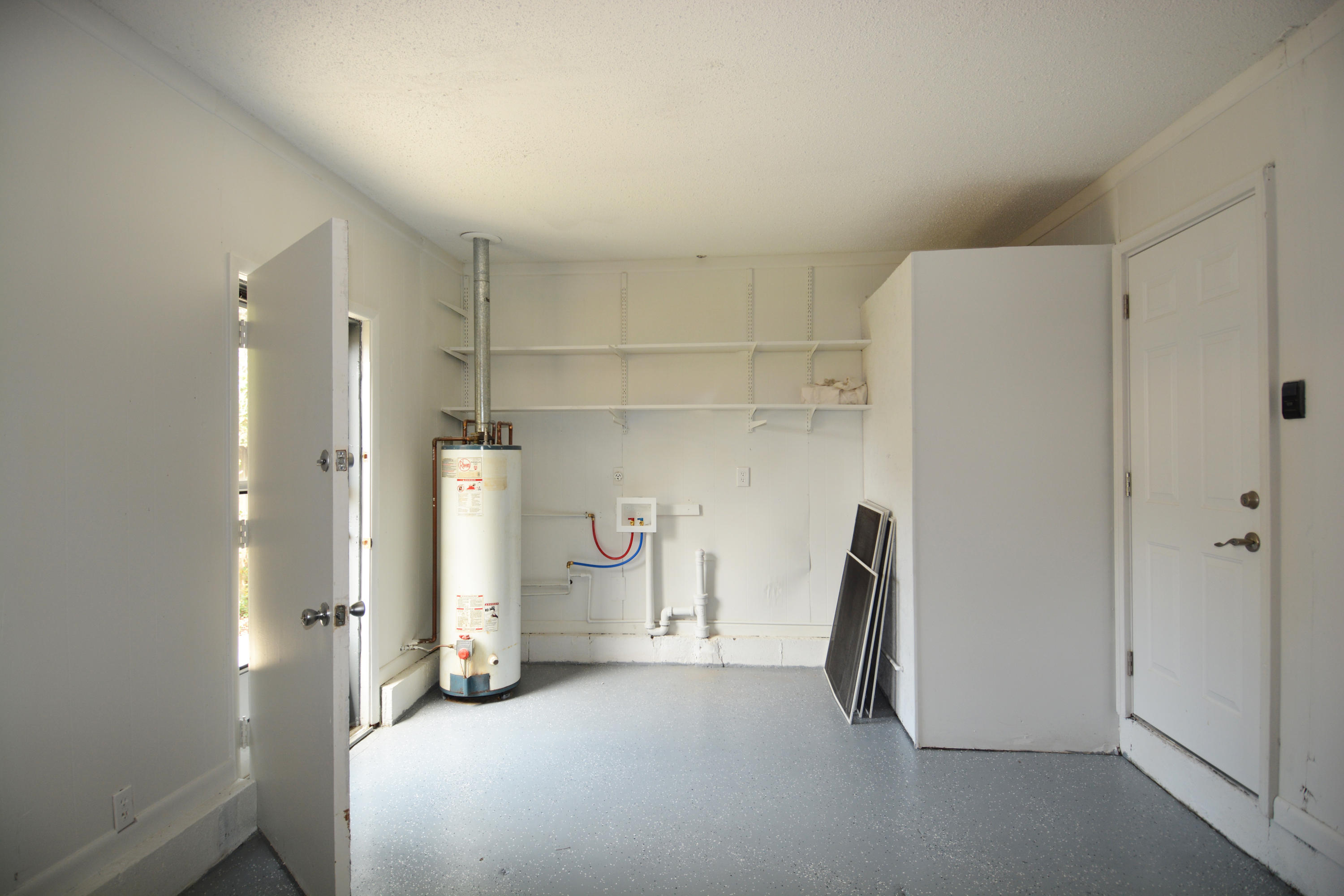 1304 - So of 20 to Valp Blvd - Residential