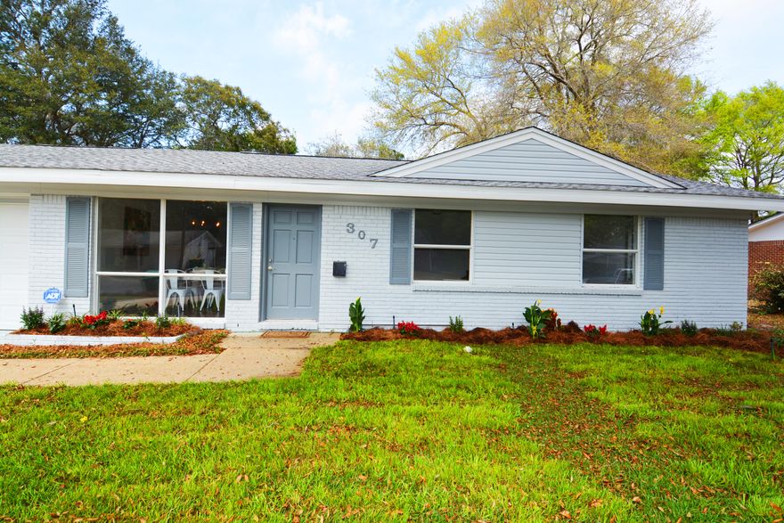 This exquisite 4 bed, 2 bath home in the heart of Niceville has been meticulously remodeled. A fabulous open floor layout providing a seamless transition from dining to kitchen to lounge. Great for entertaining both inside and out with a large deck flowing from the lounge, with privacy fence and oversized yard.This home boasts a New Kitchen (incl stainless steel appliances) with oversized granite peninsula and counters; New Bathrooms - including designer tile and marble double vanity; Opulant master suite includes full bath and walk in wardrobe with private access to the back yard; Beautifully finished gas fireplace; and landscaped front yard.Situated in a neighborhood with sidewalks and with space for your boat or RV at the front of the property this is the perfect family hom