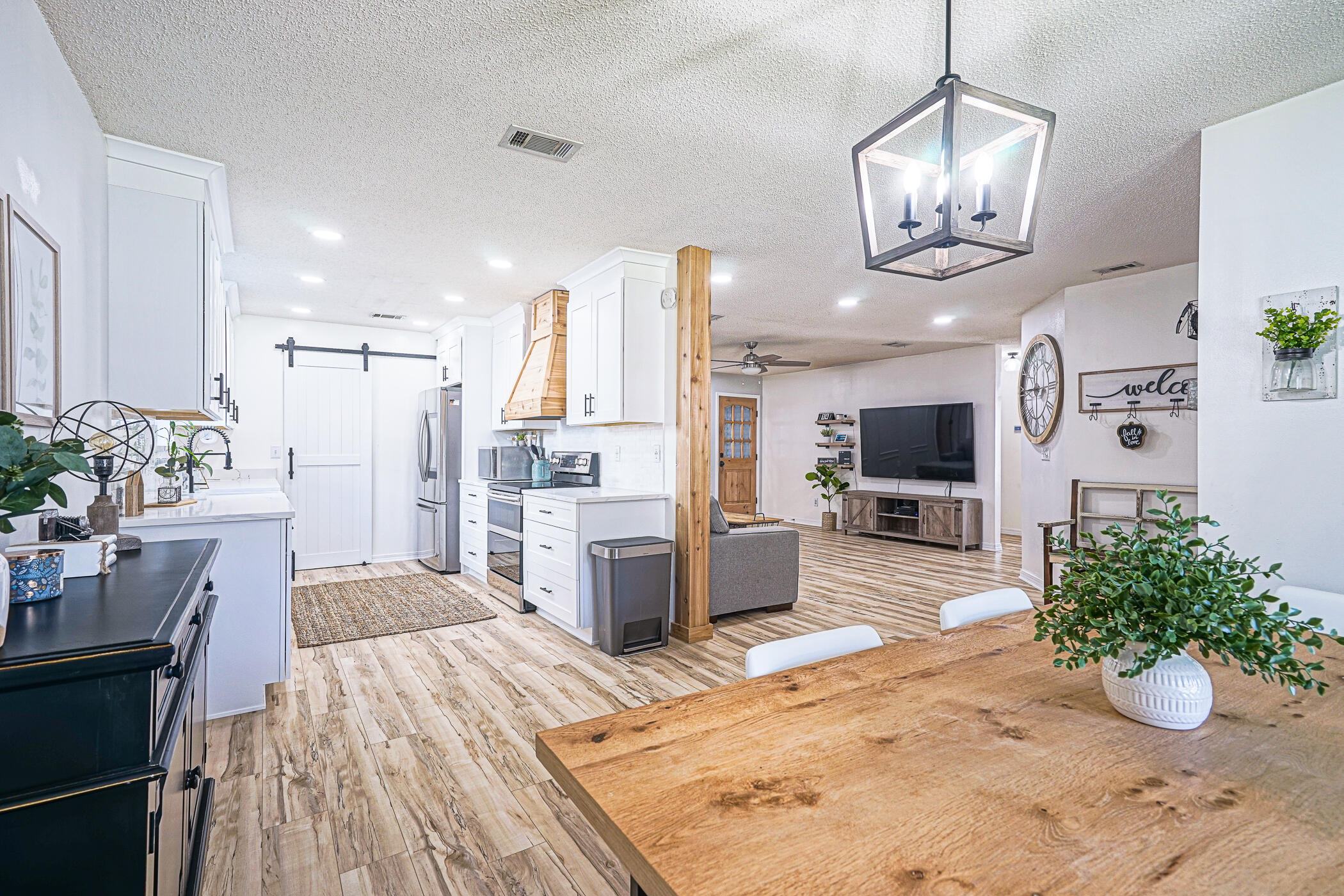 INDIGO VILLAGE LOT 28 BLK B - Residential