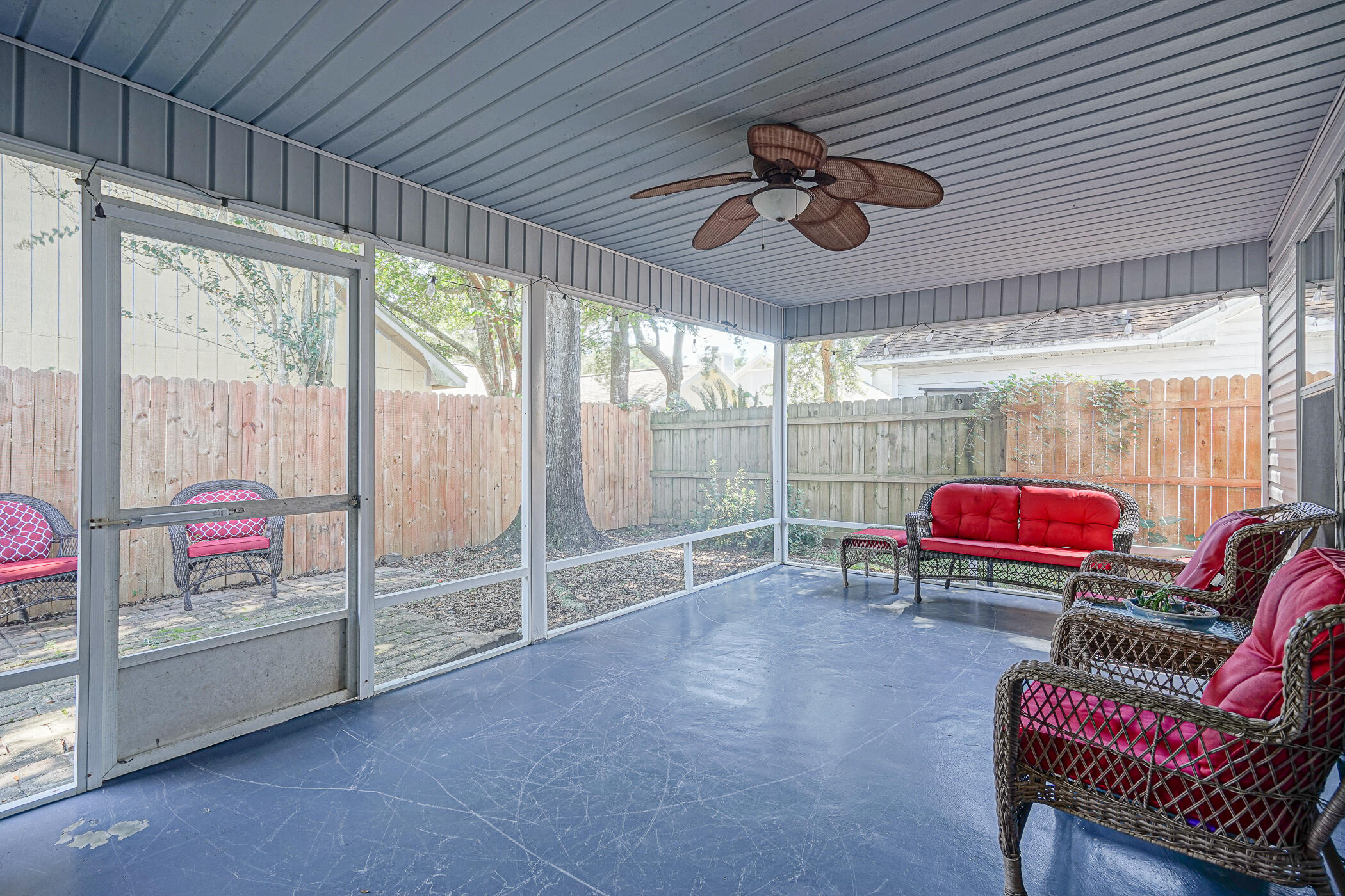 INDIGO VILLAGE LOT 28 BLK B - Residential