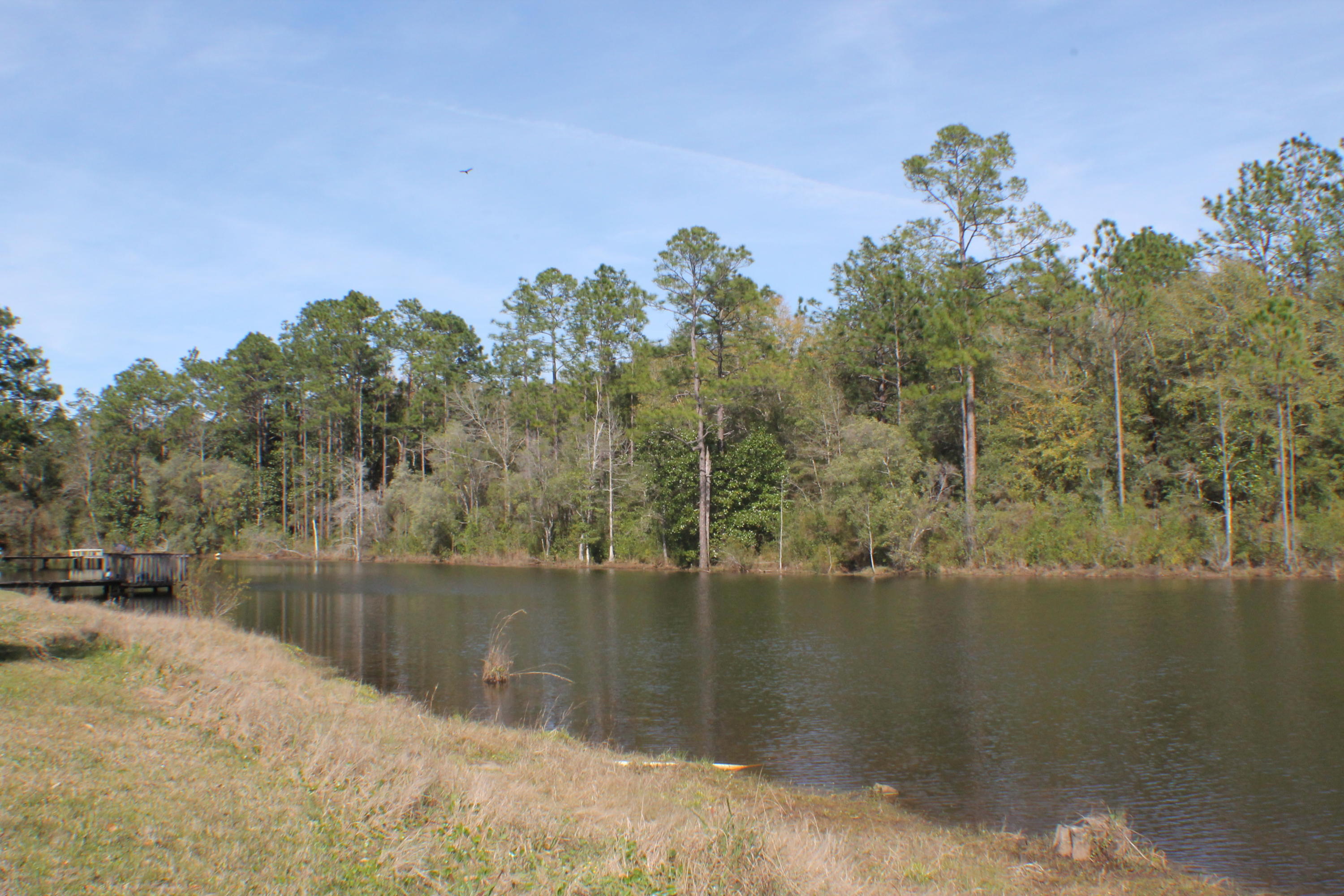 TWIN LAKES ESTATES - Land