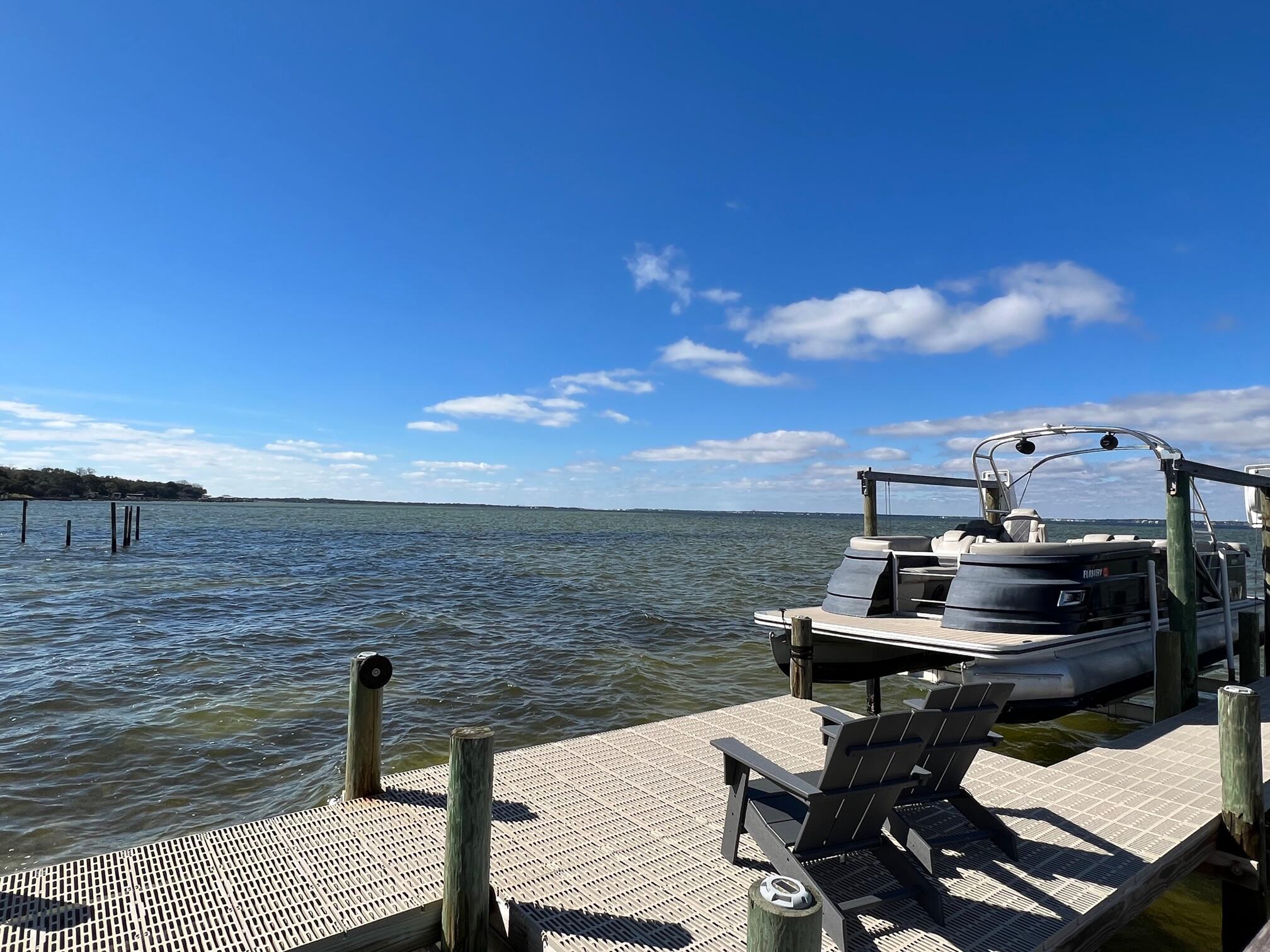 CALHOUN S/D TO DESTIN - Residential