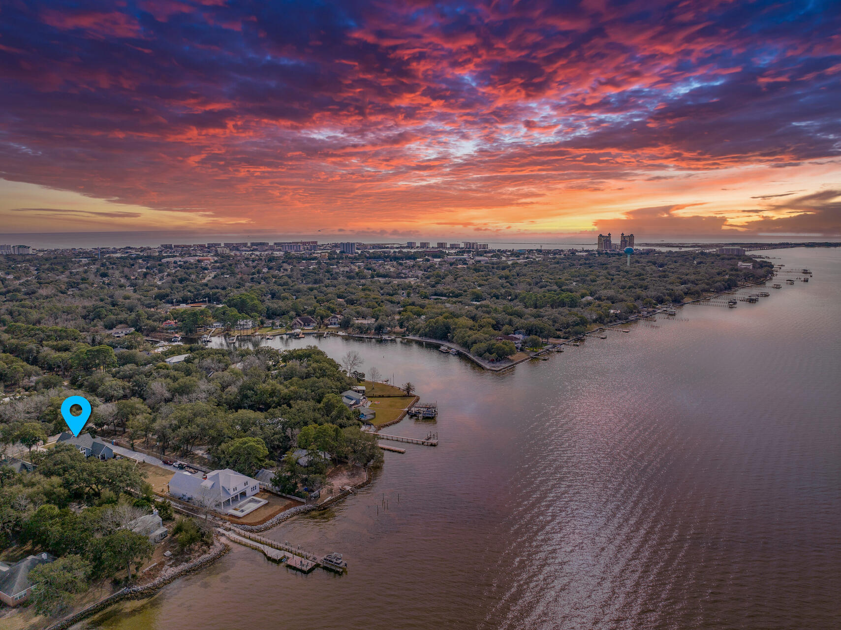 CALHOUN S/D TO DESTIN - Residential
