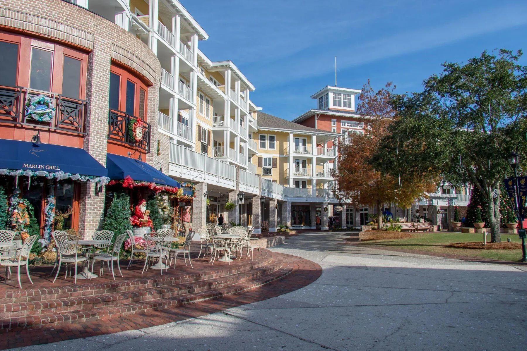 OBSERVATION POINT SOUTH - Residential Lease