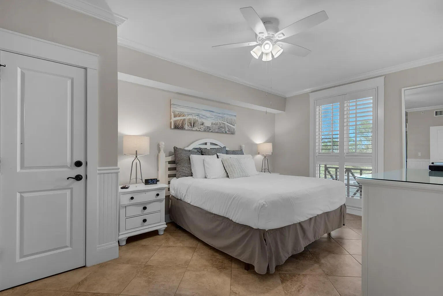 OBSERVATION POINT SOUTH - Residential Lease