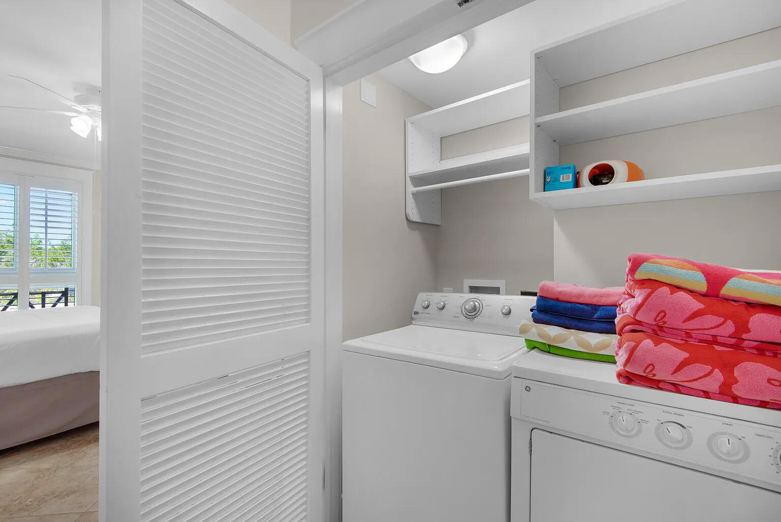 OBSERVATION POINT SOUTH - Residential Lease