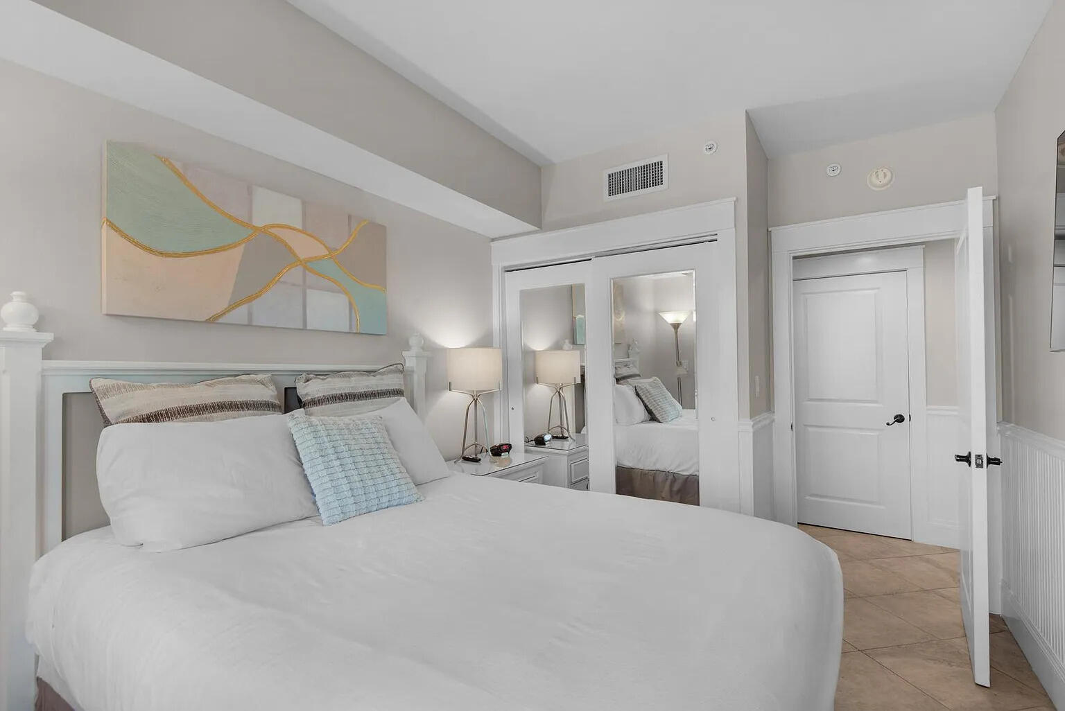 OBSERVATION POINT SOUTH - Residential Lease