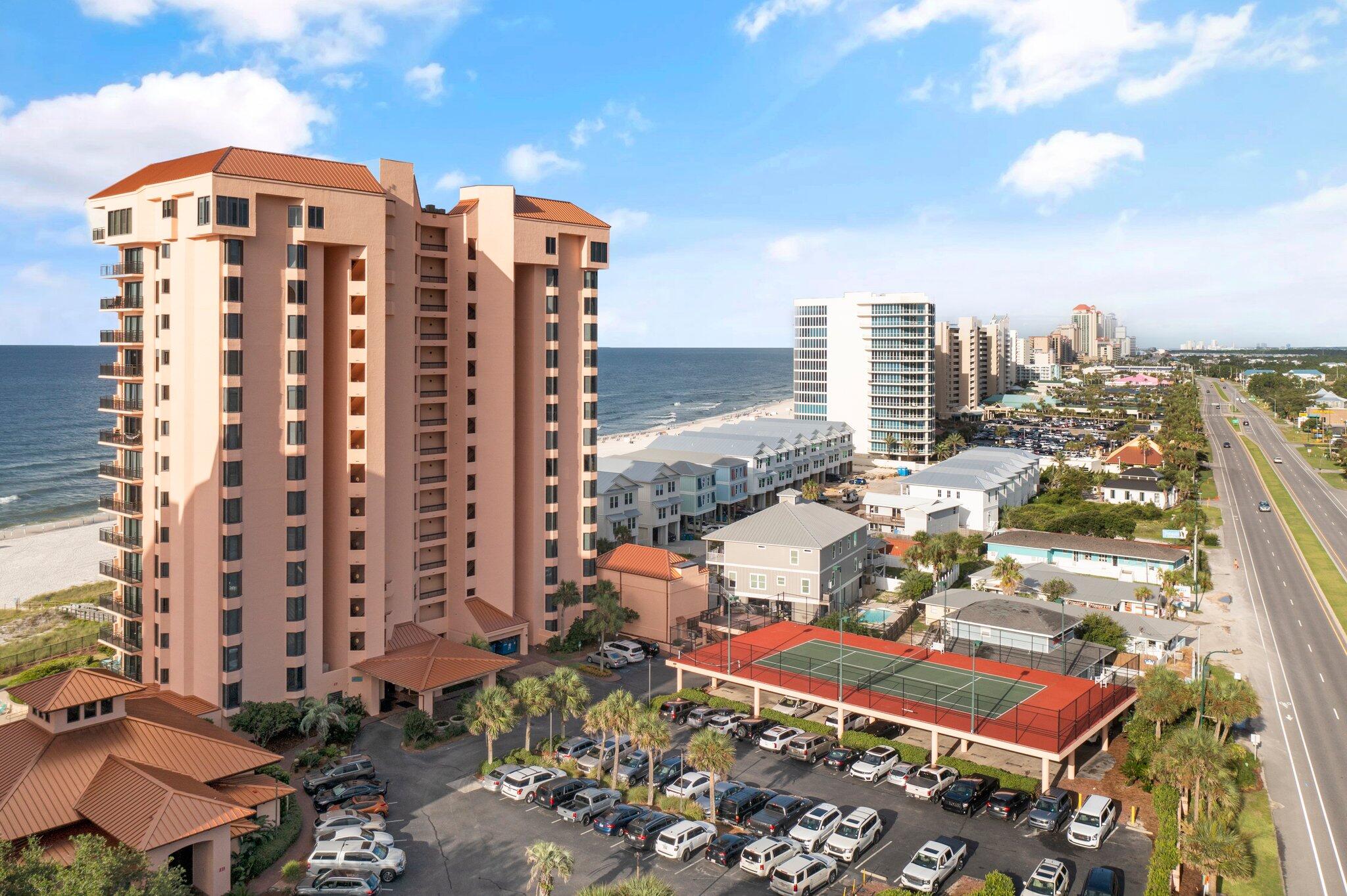 SEACHASE CONDO - Residential