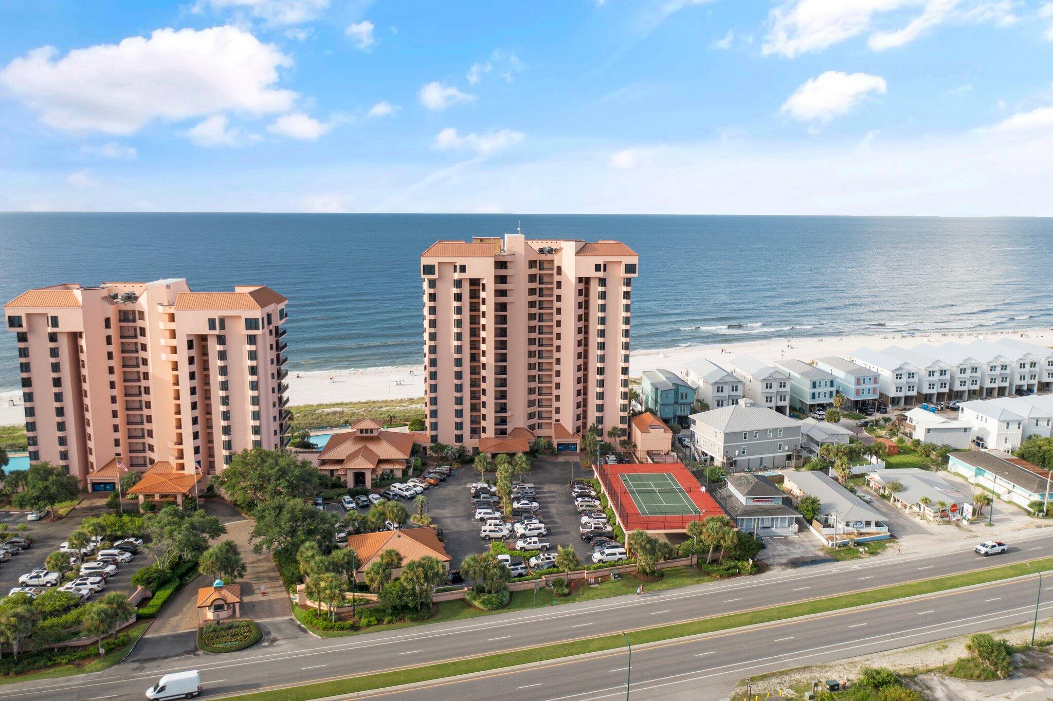 SEACHASE CONDO - Residential