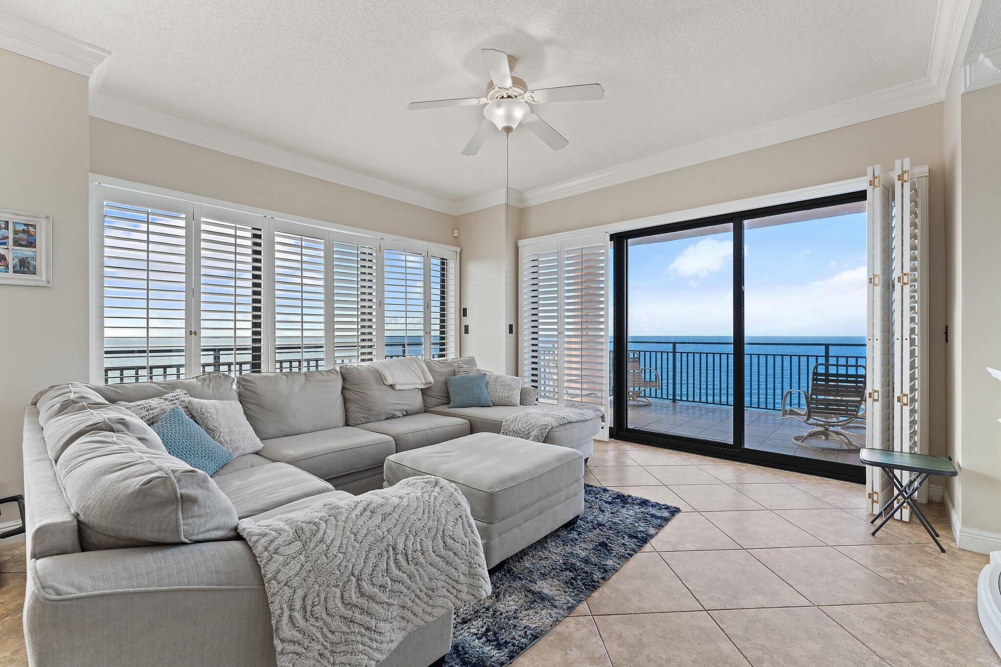 SEACHASE CONDO - Residential