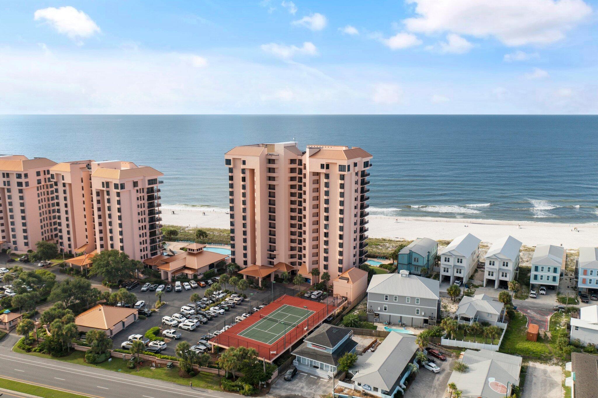 SEACHASE CONDO - Residential