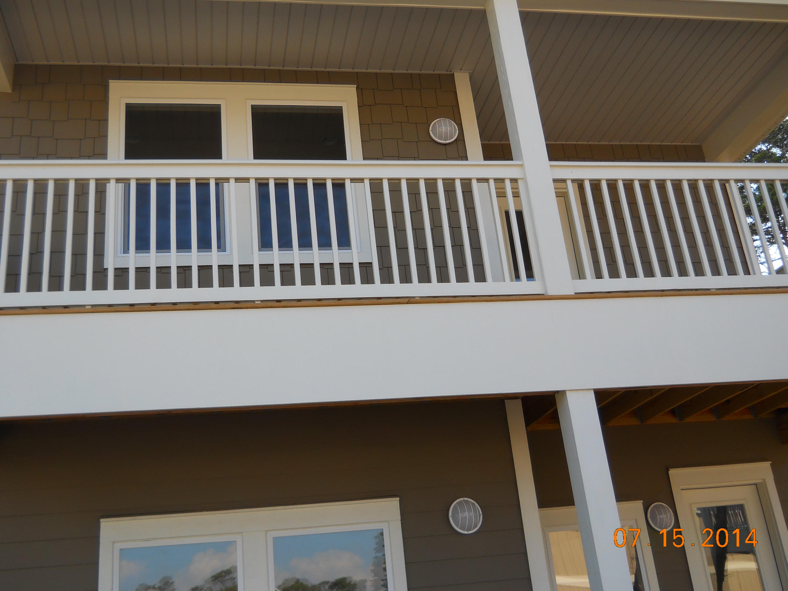 GULF REFLECTIONS - Residential Lease