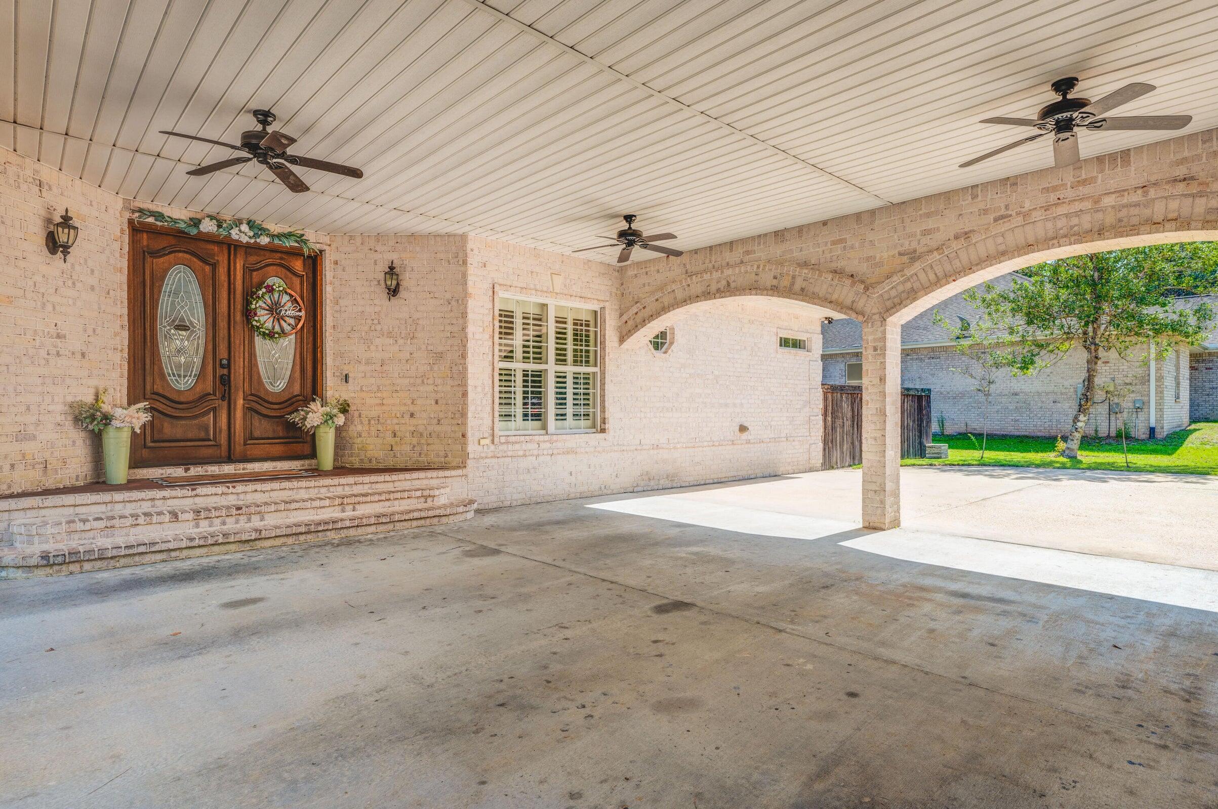 FOXWOOD COUNTRY CLUB EST - Residential Lease