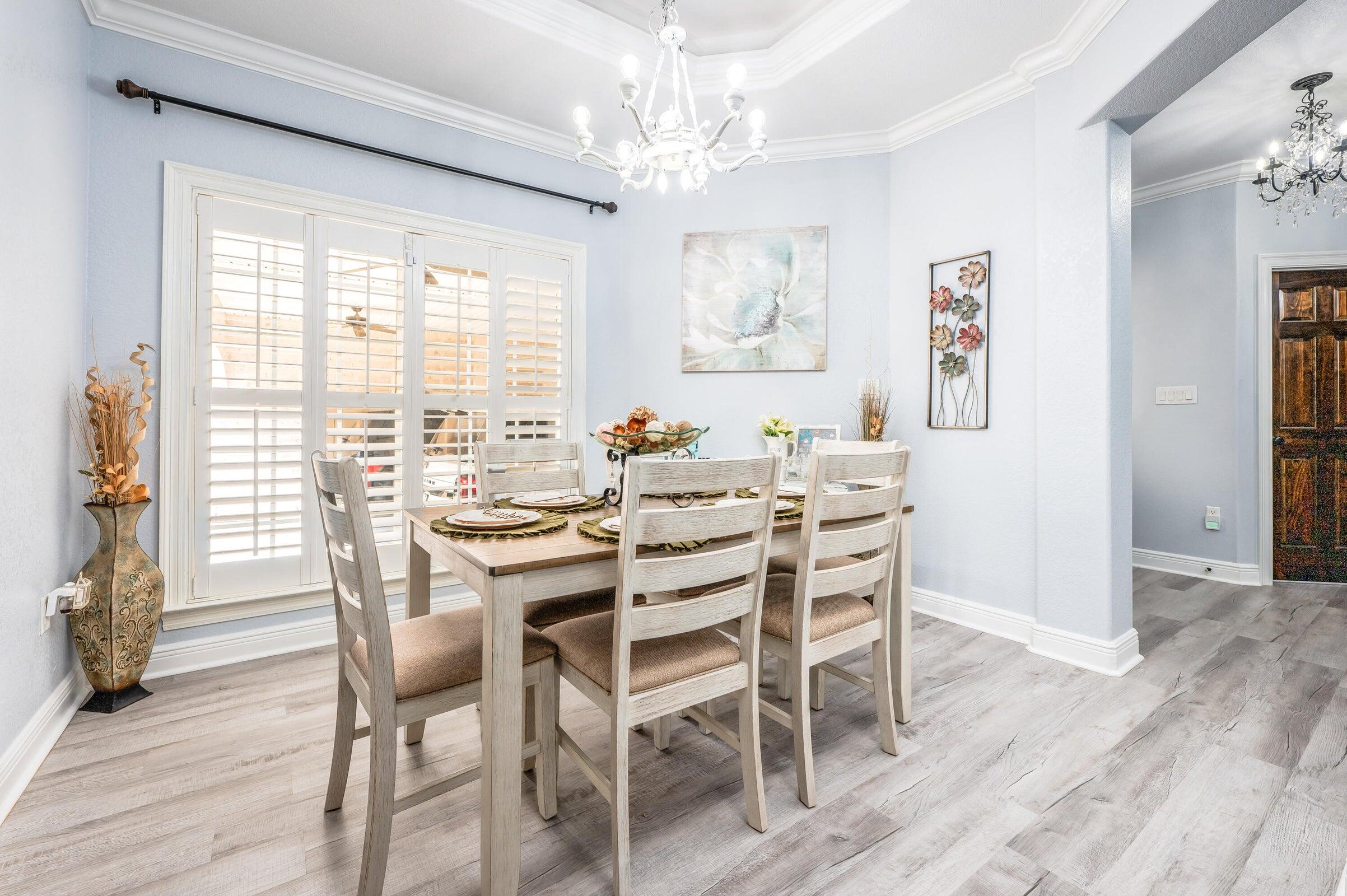 FOXWOOD COUNTRY CLUB EST - Residential Lease