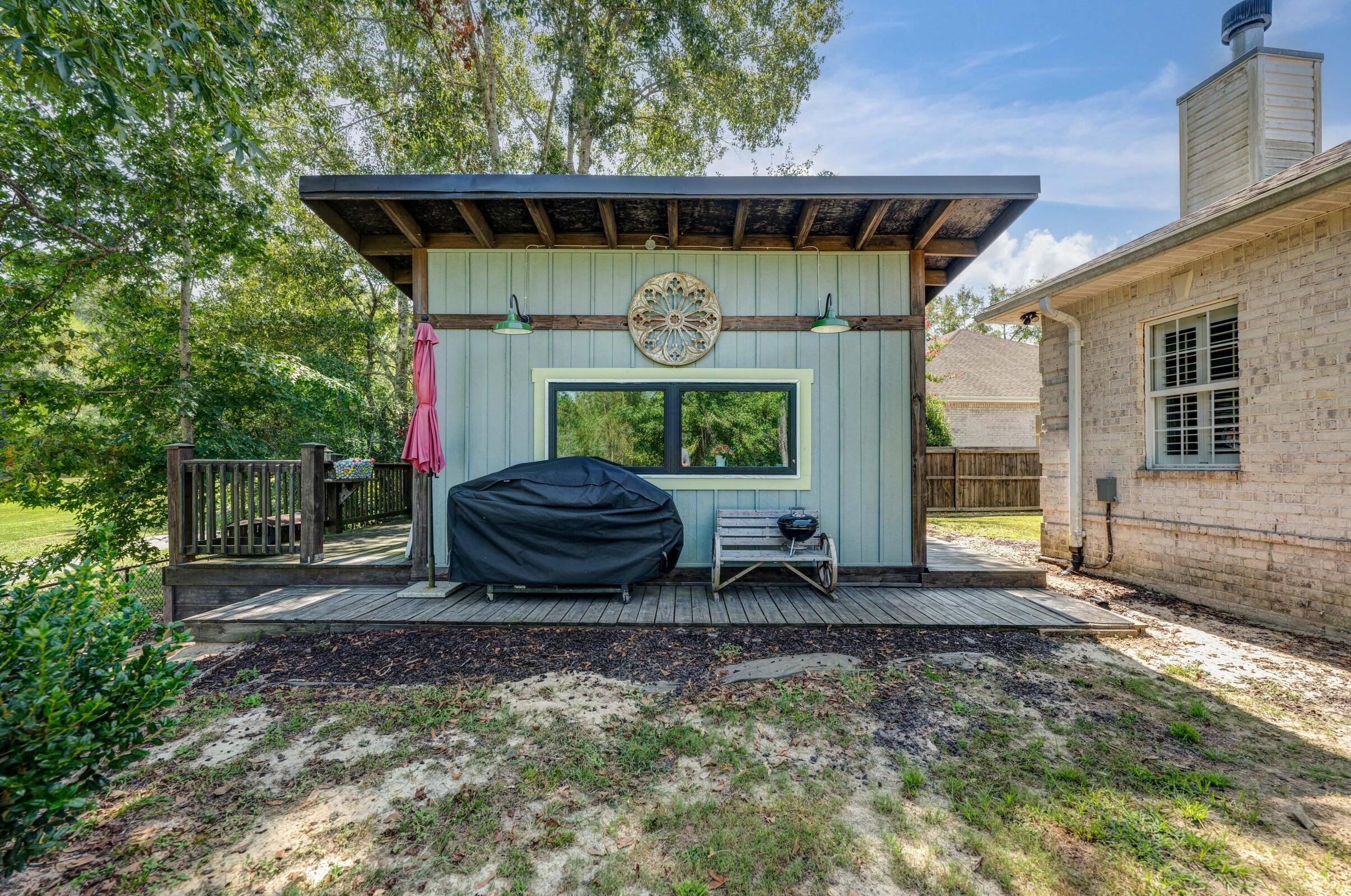 FOXWOOD COUNTRY CLUB EST - Residential Lease