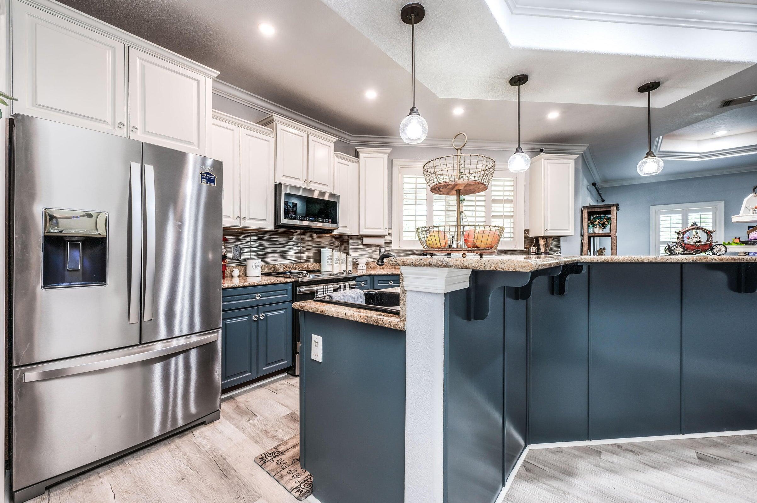 FOXWOOD COUNTRY CLUB EST - Residential Lease