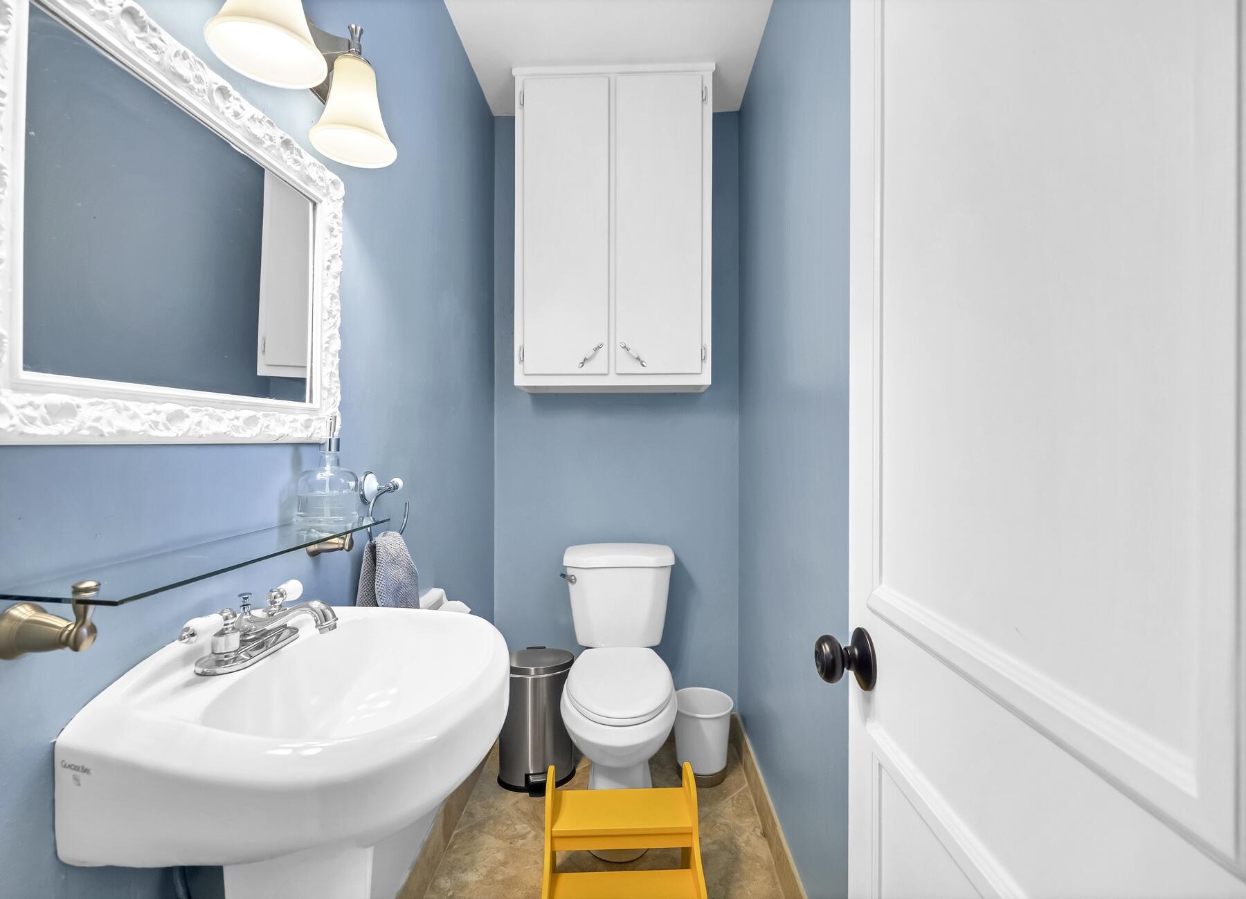 MIRAMAR EST 1ST ADD LOT 4 BLK C - Residential