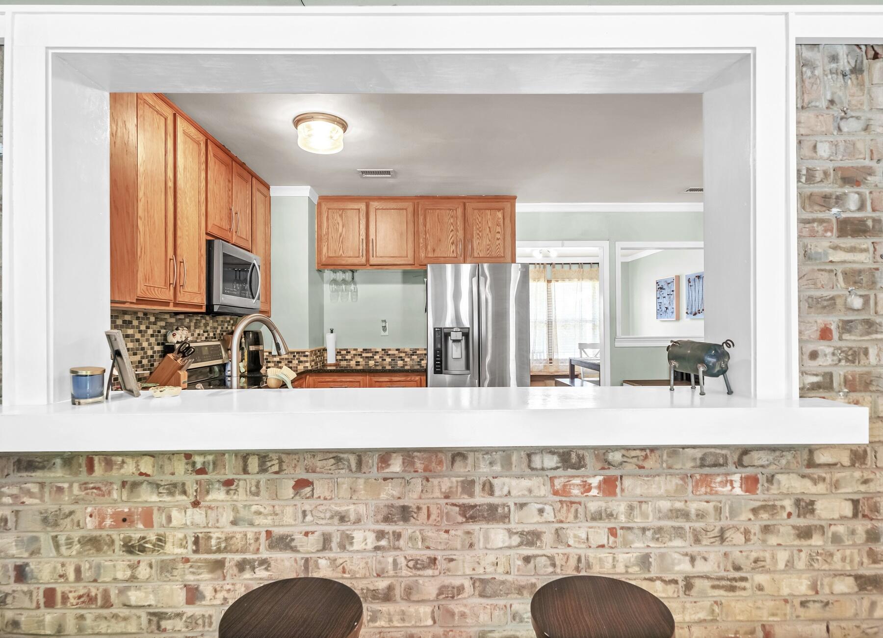 MIRAMAR EST 1ST ADD LOT 4 BLK C - Residential