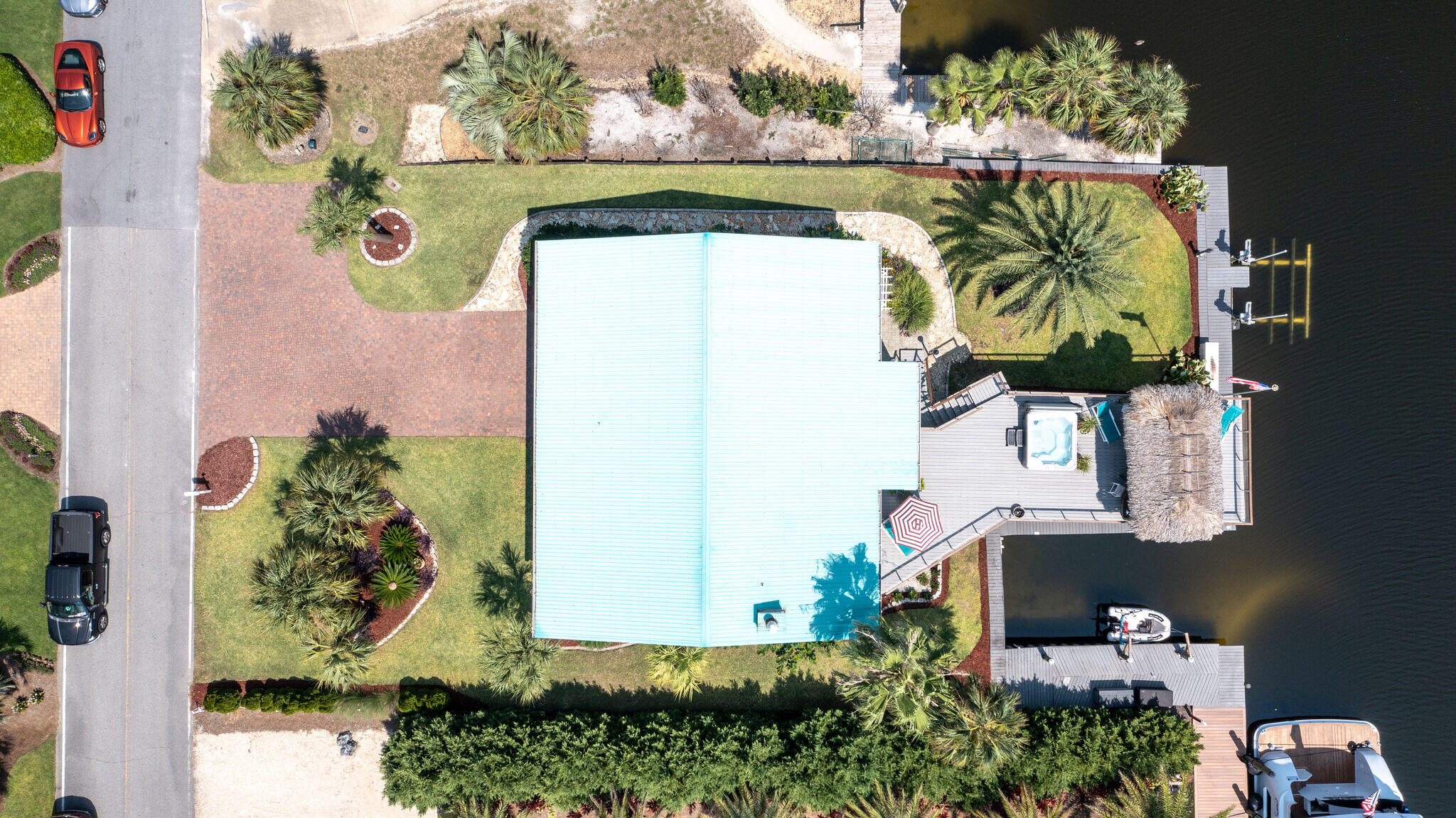 HOLIDAY ISLE - Residential