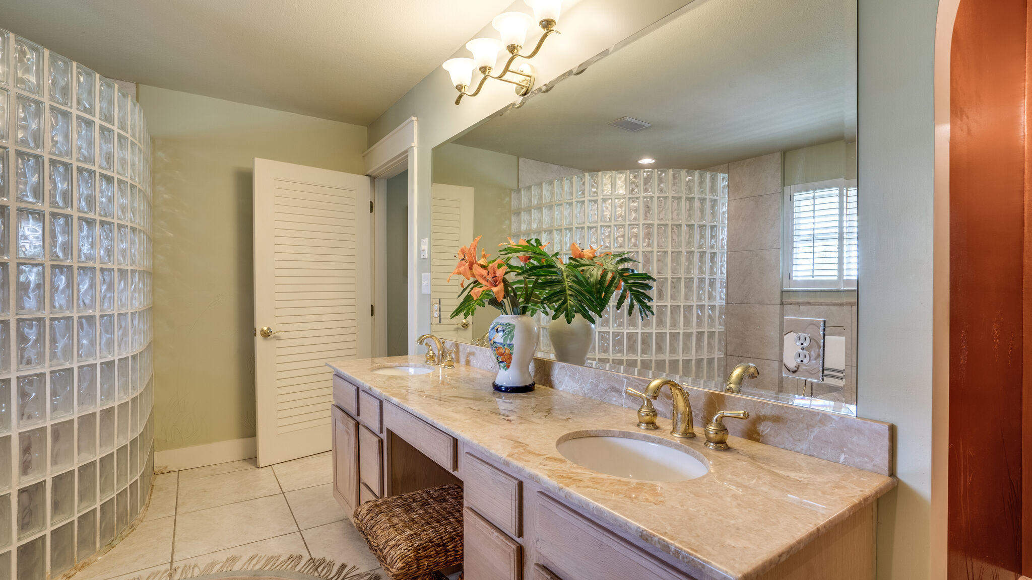HOLIDAY ISLE - Residential