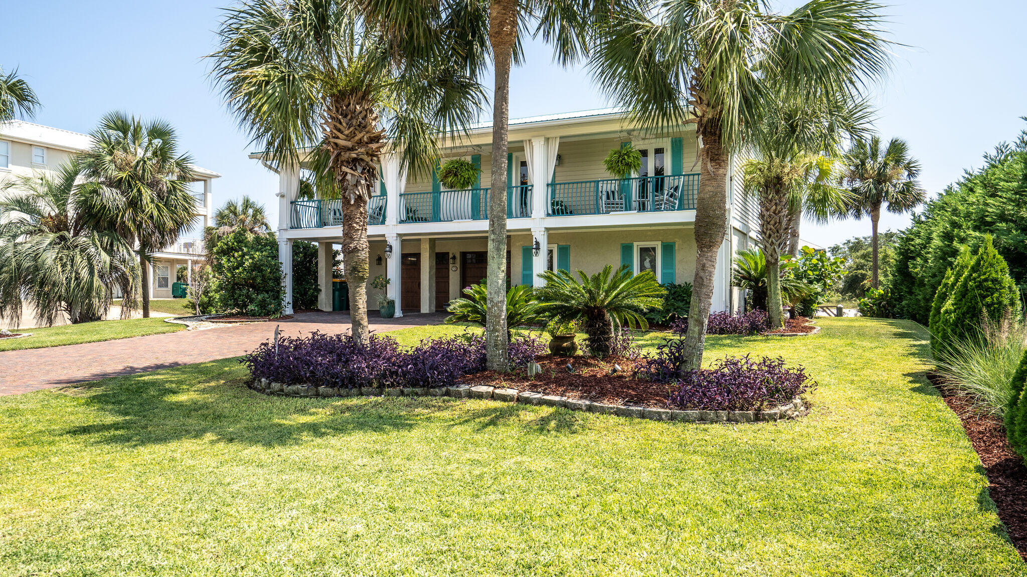HOLIDAY ISLE - Residential