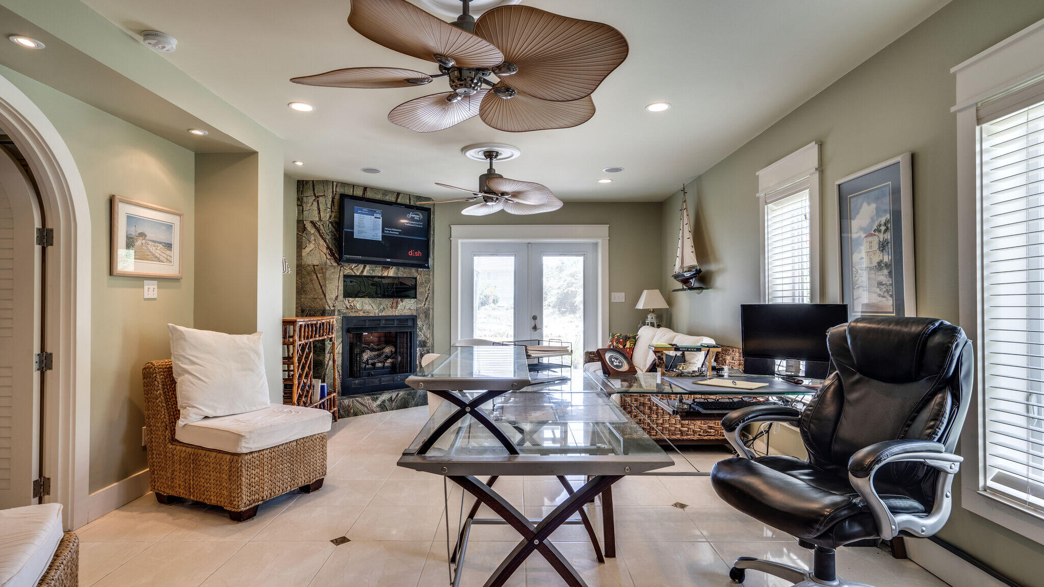 HOLIDAY ISLE - Residential