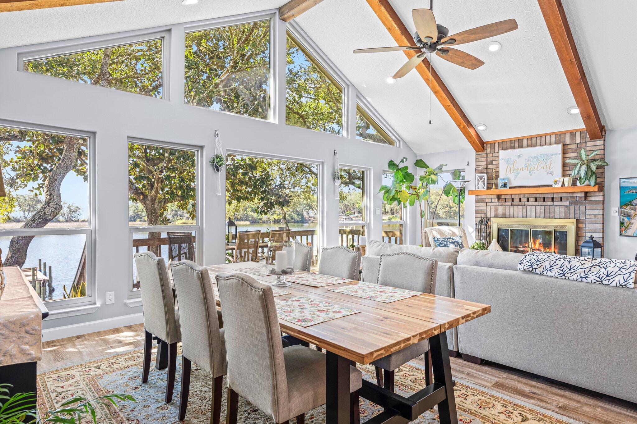 North Lake Pippin - Residential Lease