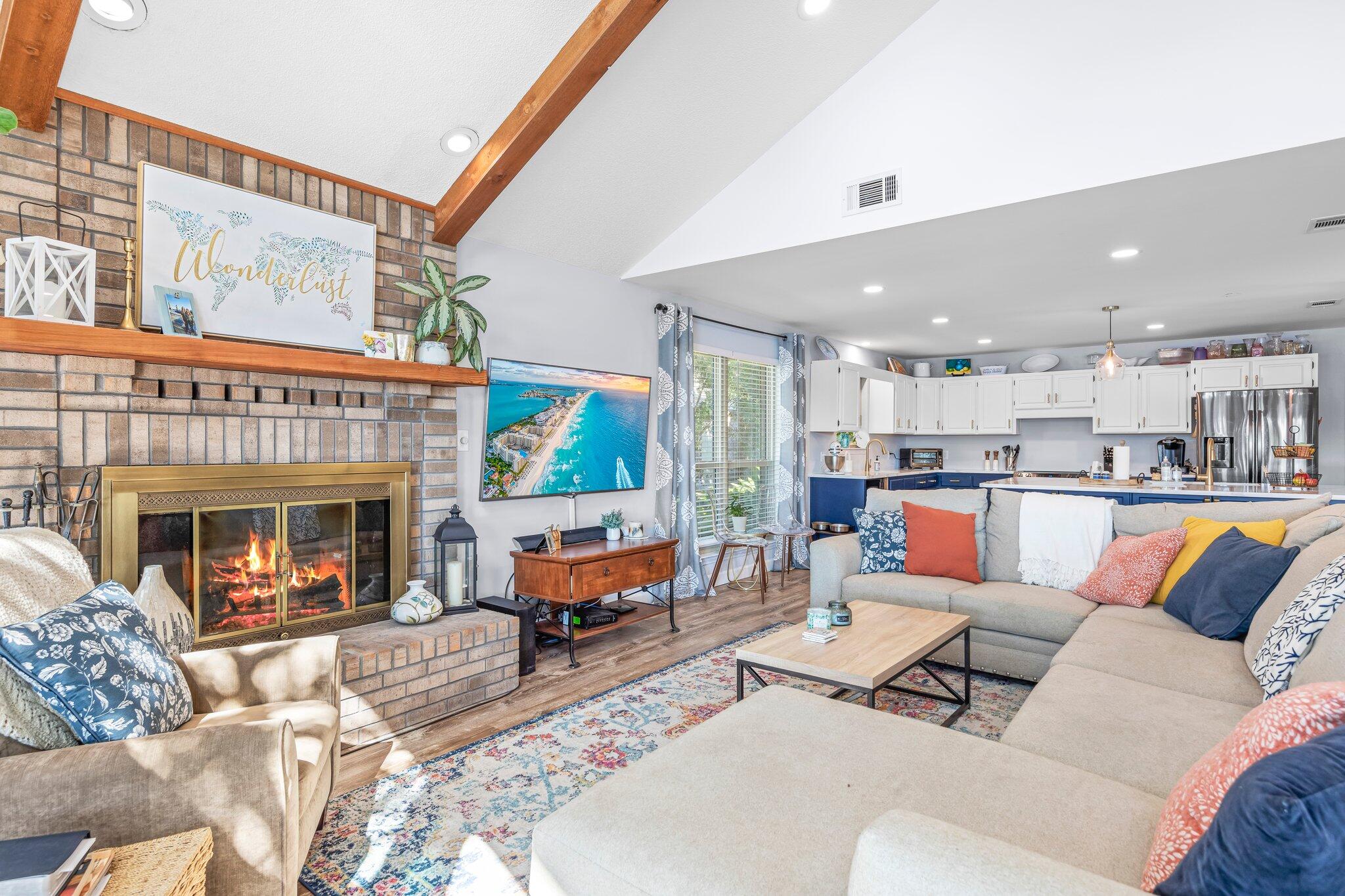 North Lake Pippin - Residential Lease